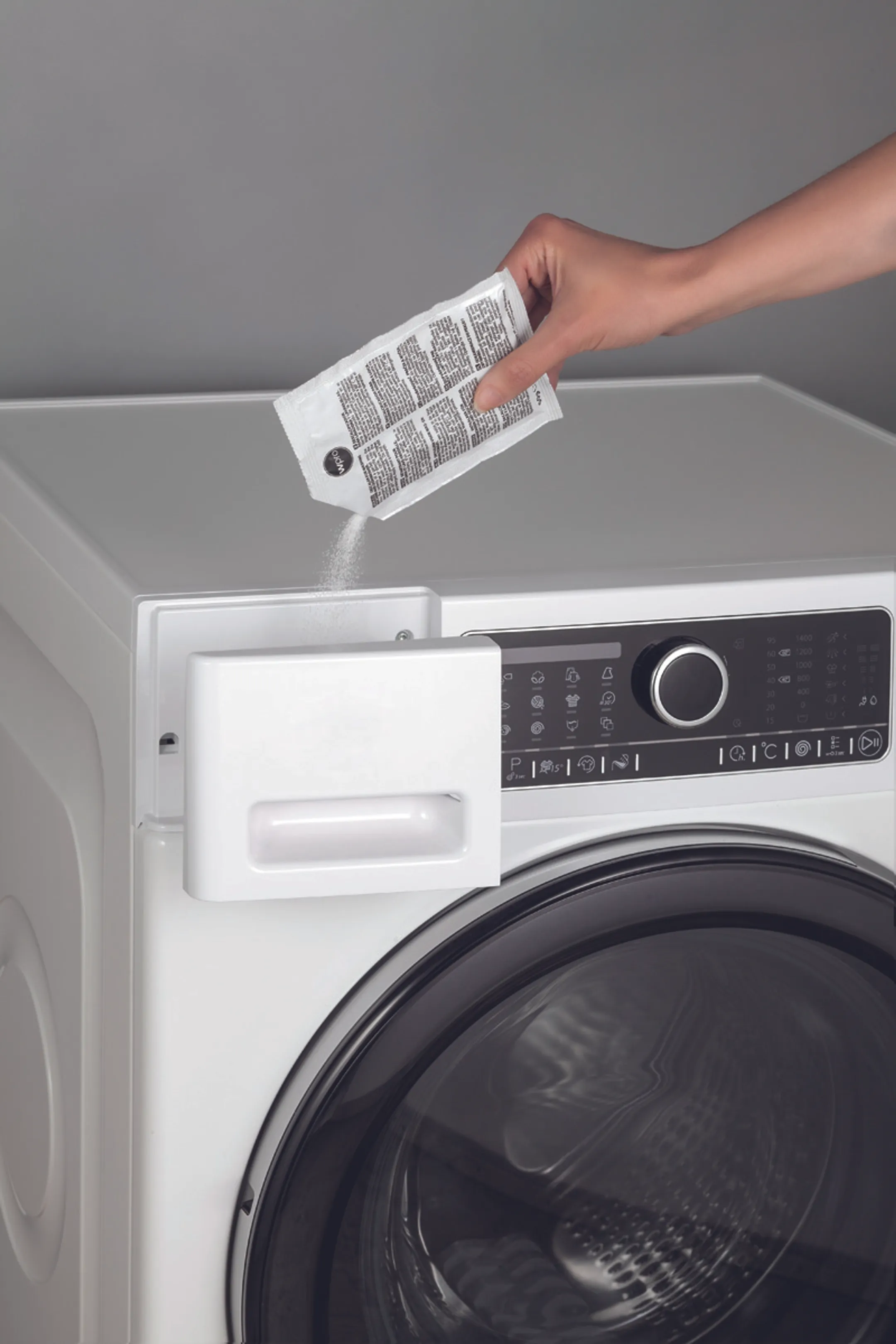 Wpro 3-en-1 détartrant et dégraissant pour lave-vaisselle et lave-linge DES616 image