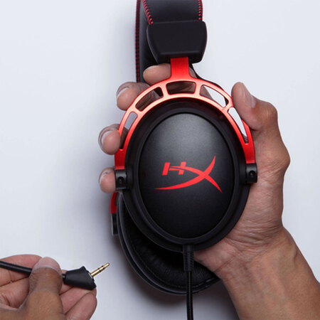 micro hyperx alpha
