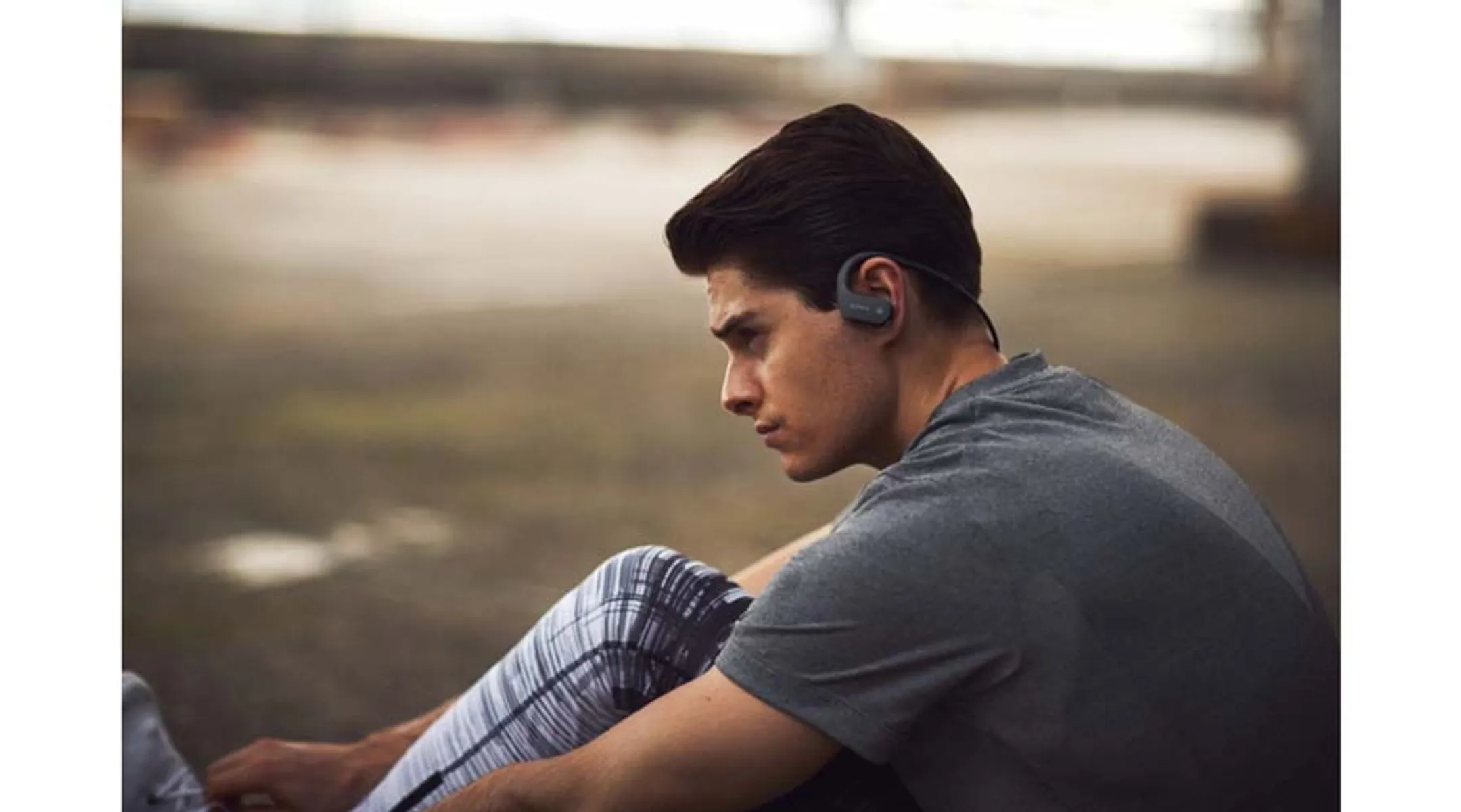 Sony Sportoortjes met MP3-speler - Walkman® - NW-W623 - 4 GB - Zwart image