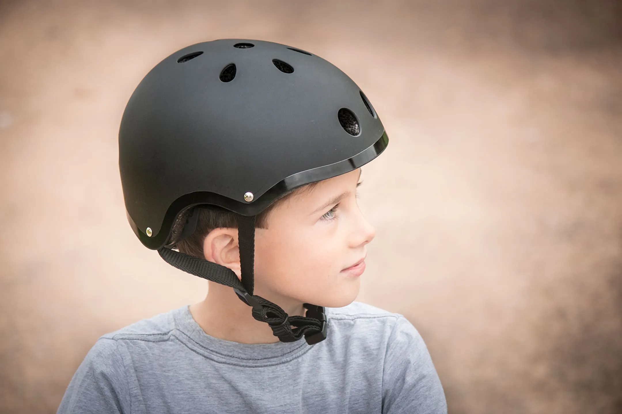 Hornit Casque de vélo Mini Hornet Stealth - Small (48-53 cm) image