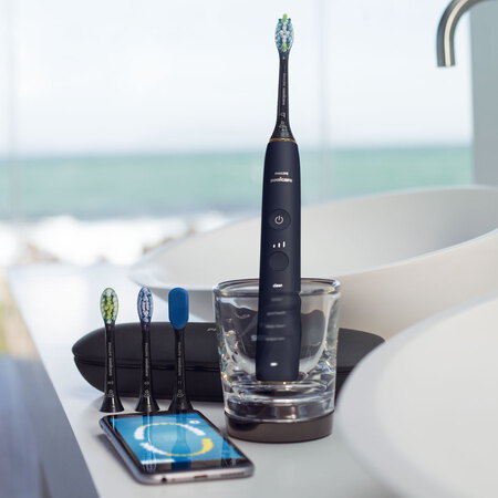 Philips Sonicare Diamondclean Smart Electric Toothbrush Philips Sonicare Diamondclean Smart Electric Toothbrush