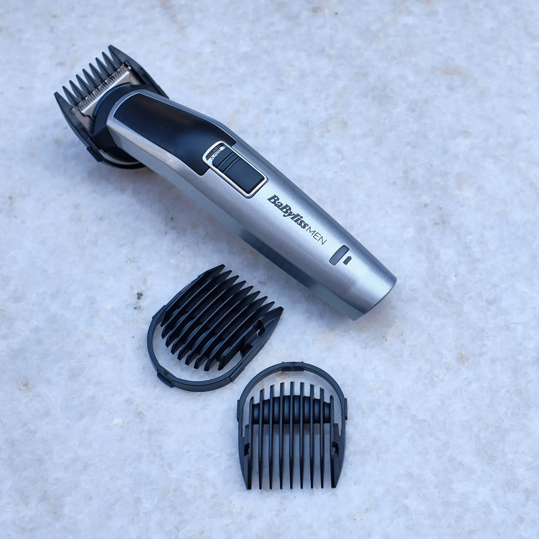 Babyliss Multigroom 8 en 1 Titanium MT726E image