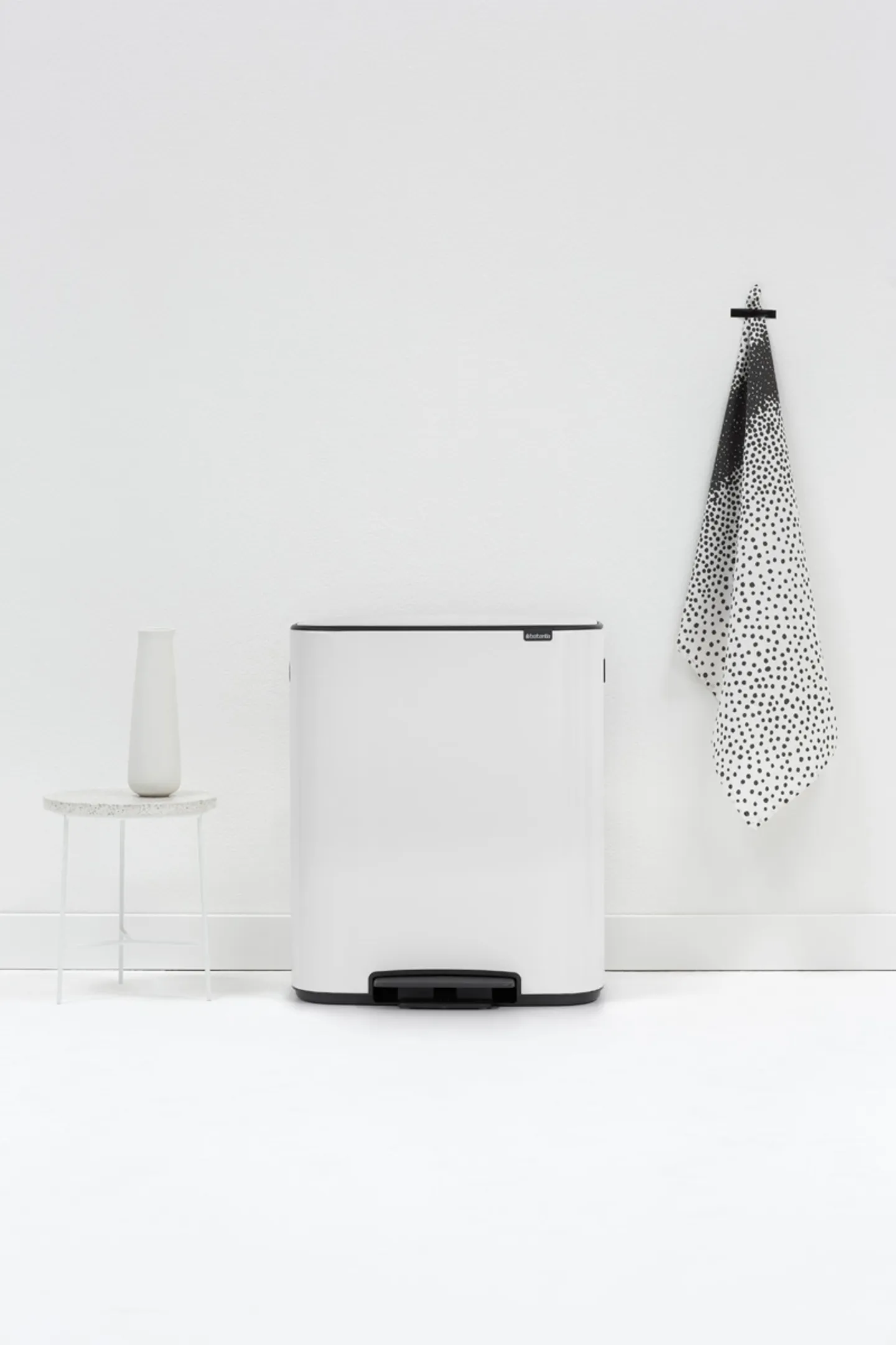 Brabantia Bo pedaalemmer 2 x 30 liter met 2 kunststof binnenemmer White Bestel nu, in