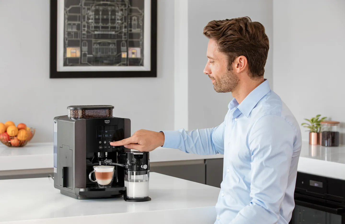 Krups Machine à Expresso automatique Arabica Latte EA819E10 Livré