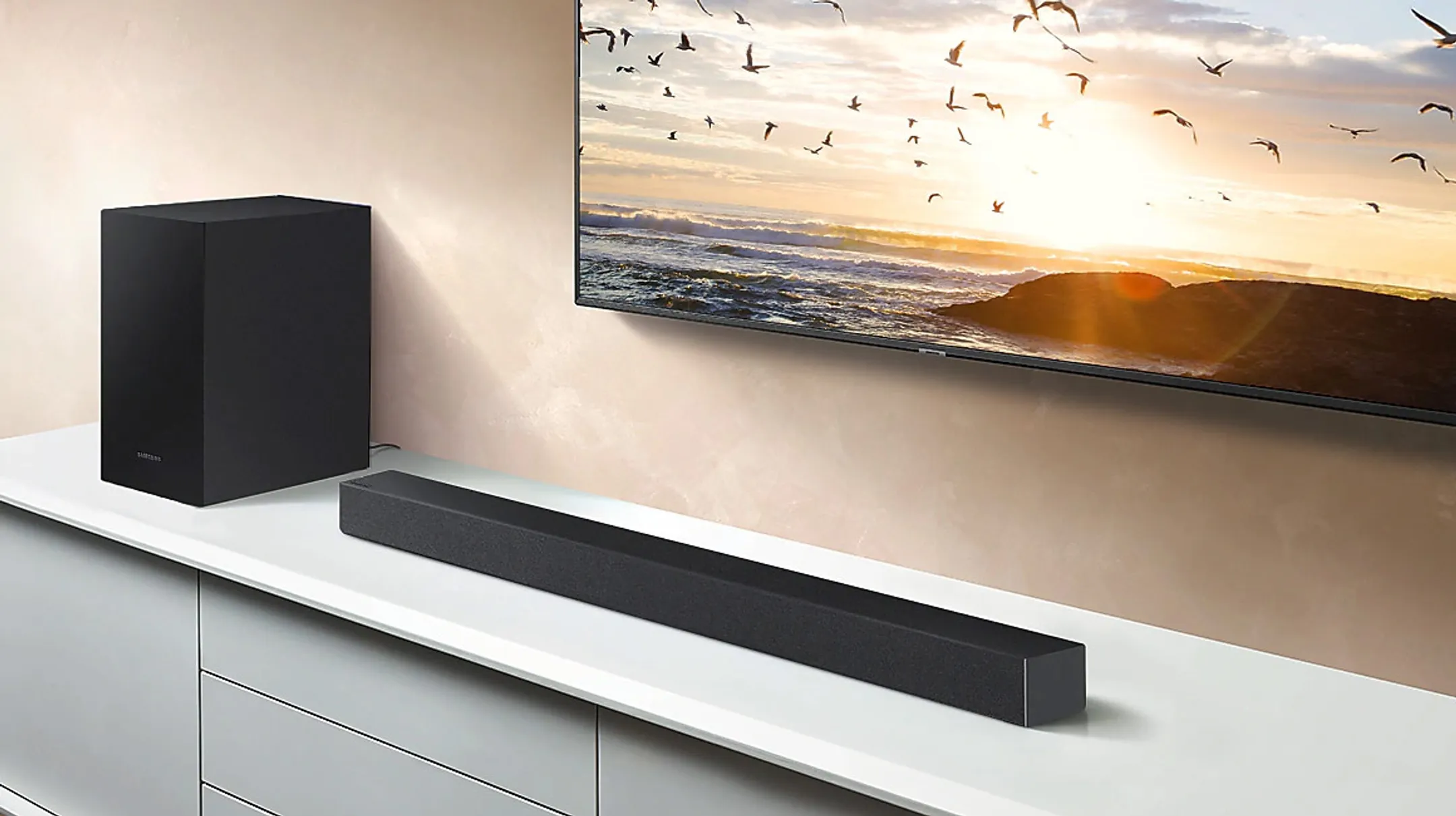 Samsung Essential T-Series Soundbar HW-T420 (2020) - 2.1 kanalen image