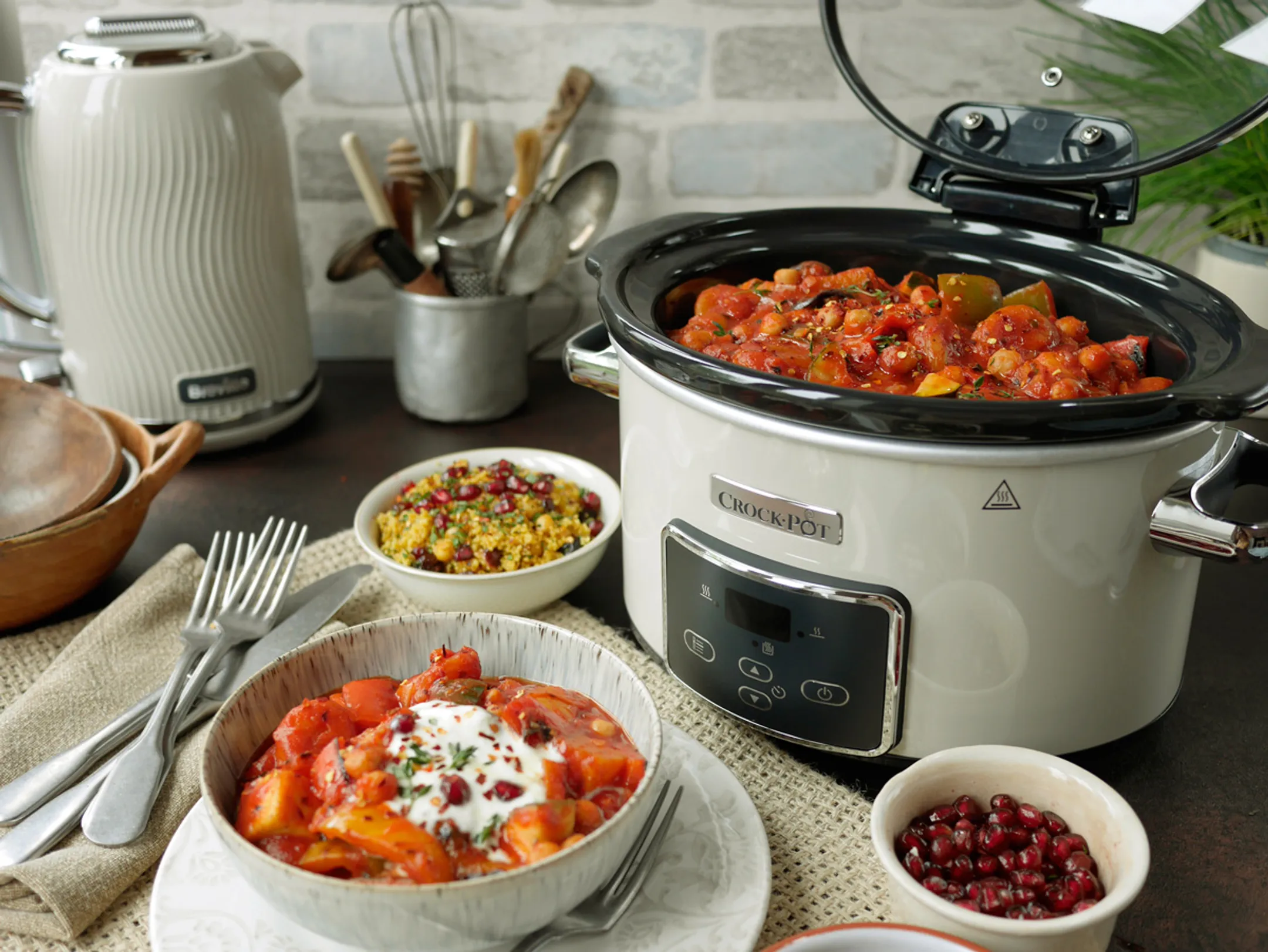 Crock-Pot Slowcooker CR060 image