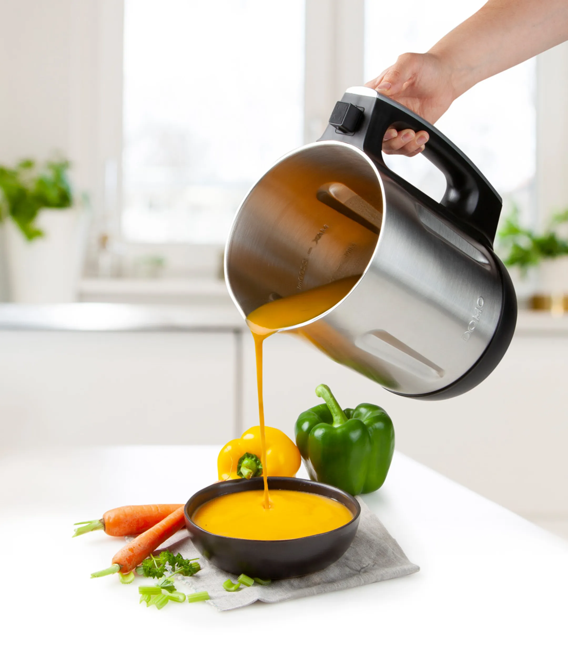 Domo Soupmaker DO716BL image