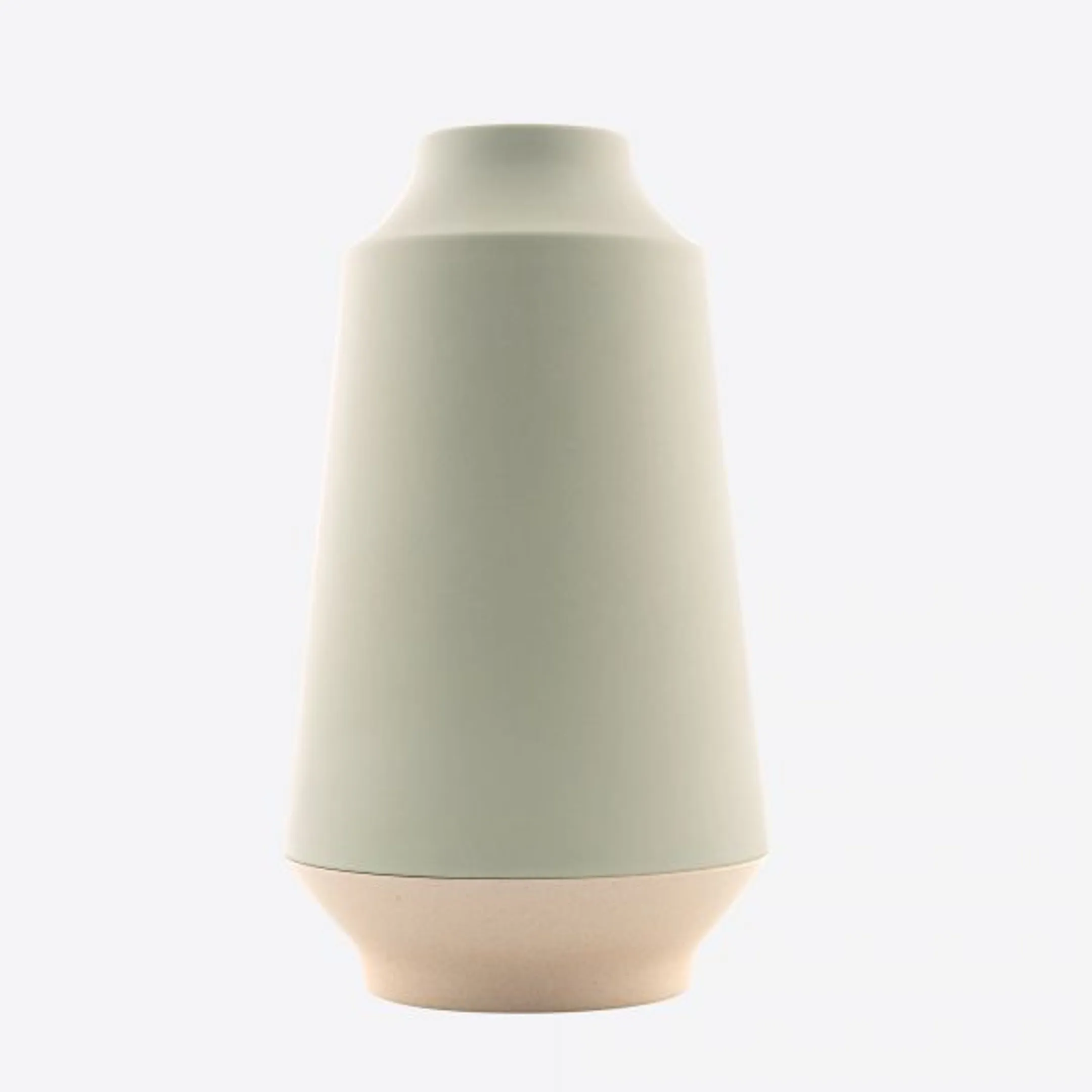 Vase en fibre de bambou vert sauge et blanc cassé Ø 15.1cm H 26.5cm