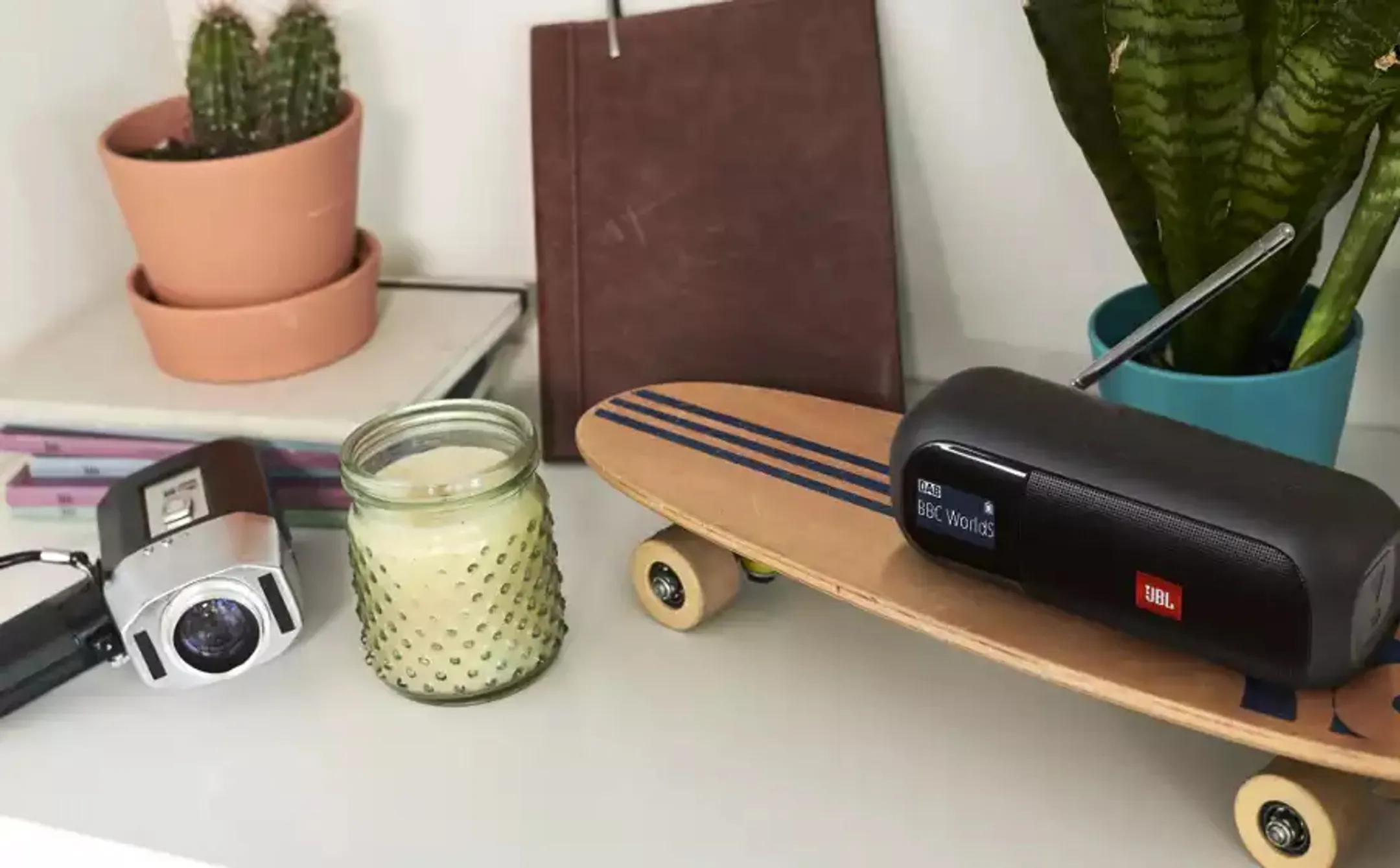 JBL Draagbare DAB+ radio - Tuner 2 - Zwart image