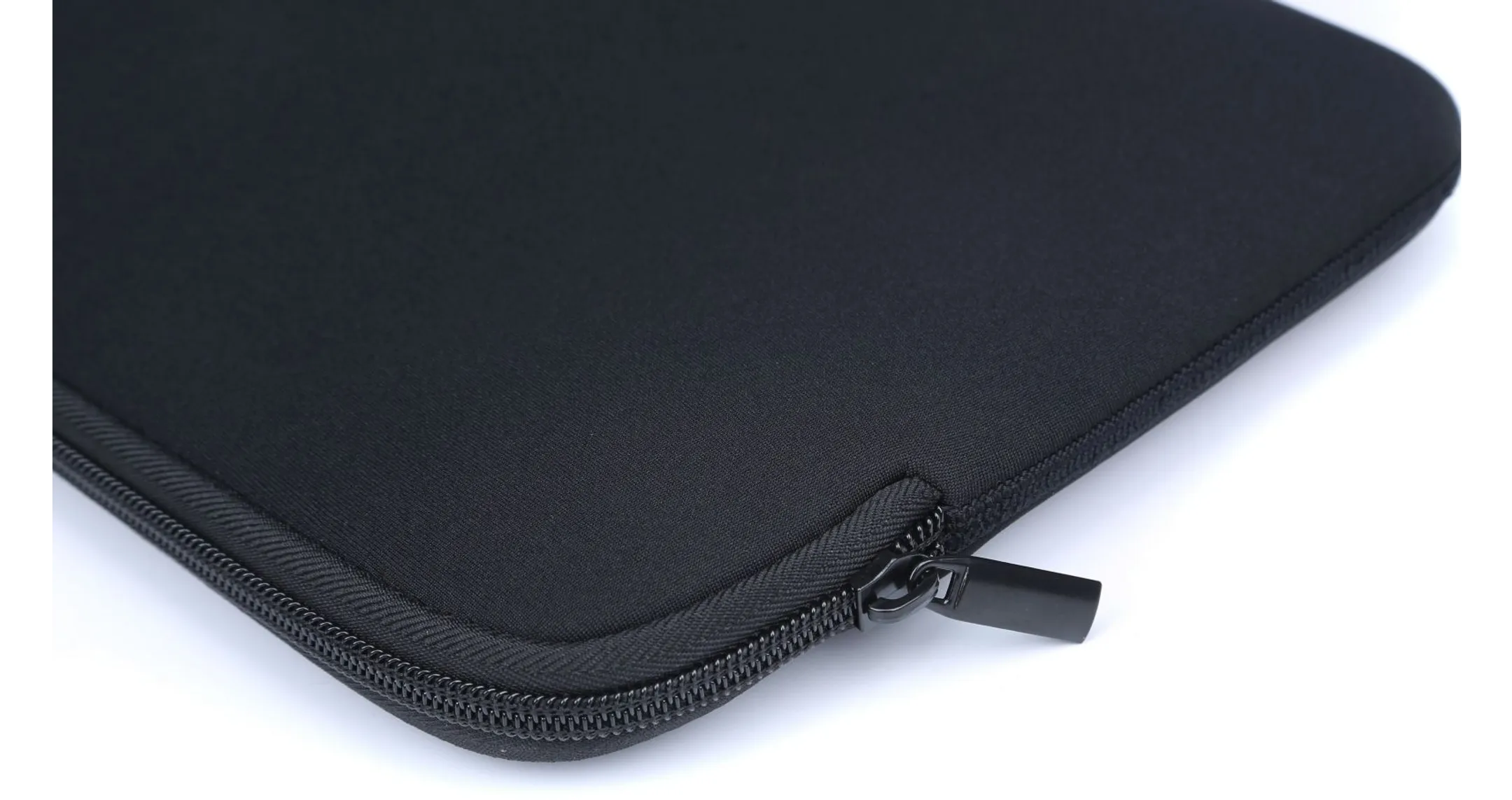 Tablethoes Neo 9-10'' - Zwart