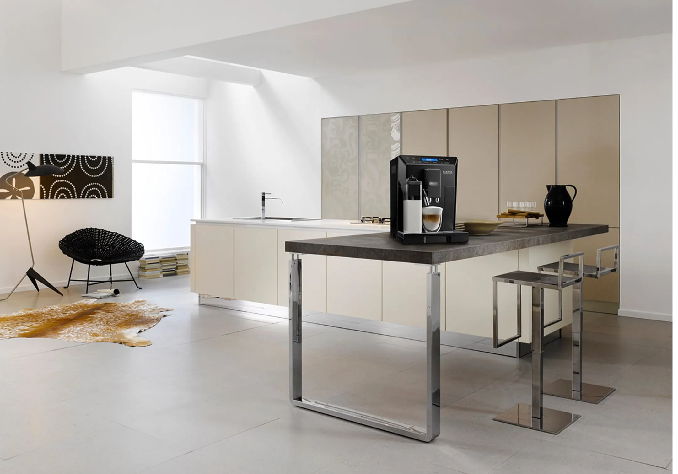 De'Longhi Volautomatische Espressomachine Eletta ECAM44.660.B image