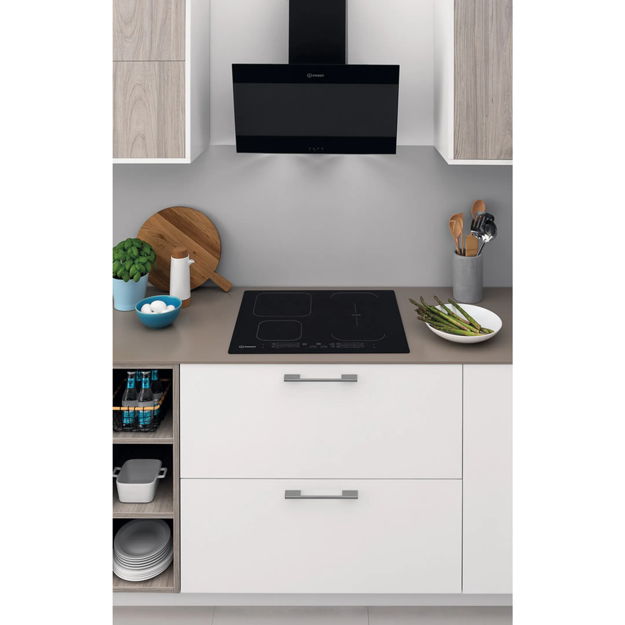 Indesit Taque induction IB65B60NE image