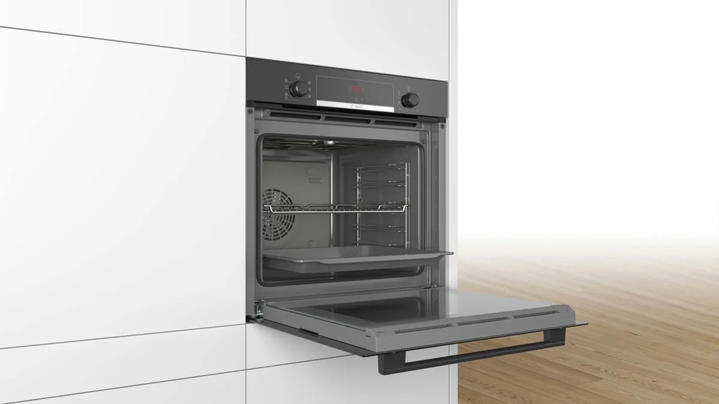 Four Encastrable Bosch Série 4 Blanc - 71L HotAir 3D EcoClean
