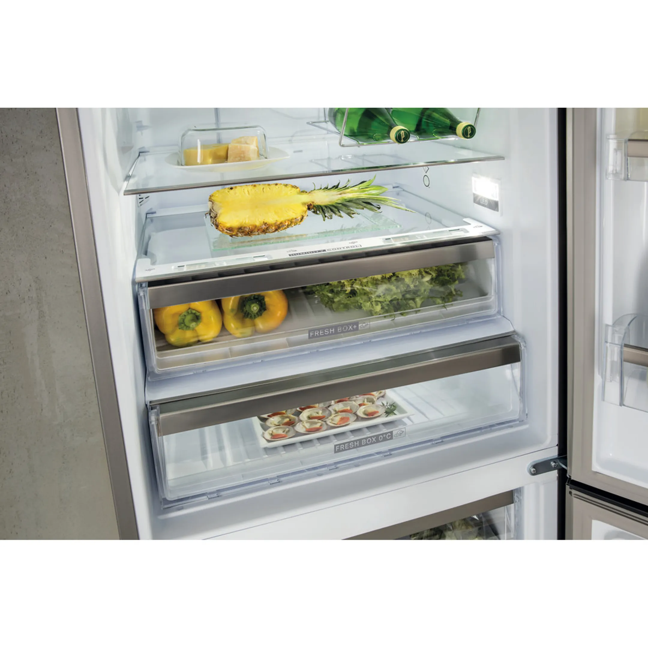 Whirlpool Combi frigo congélateur WB70E 973 X FreshBox image