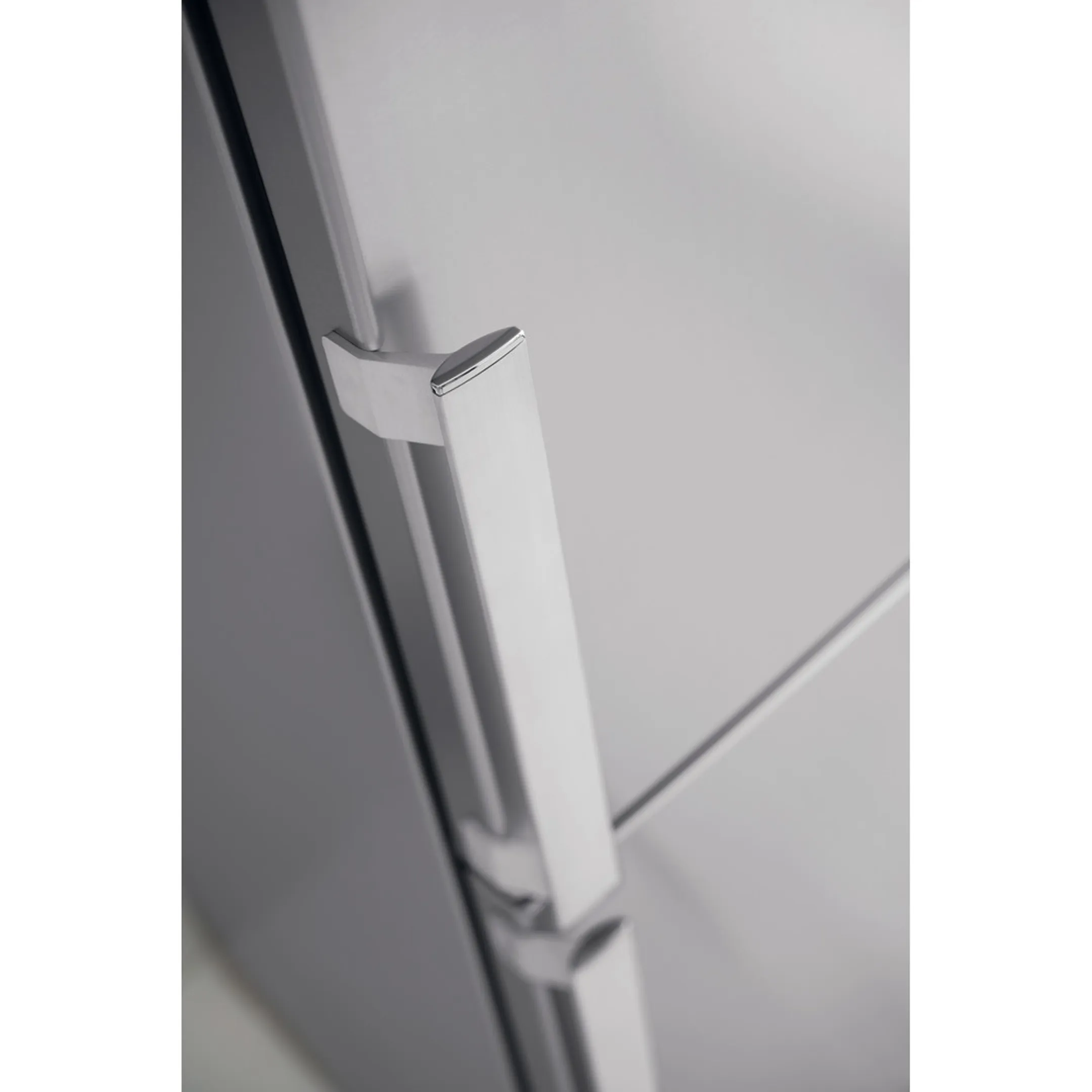 Whirlpool Combi frigo congélateur WB70E 973 X FreshBox image