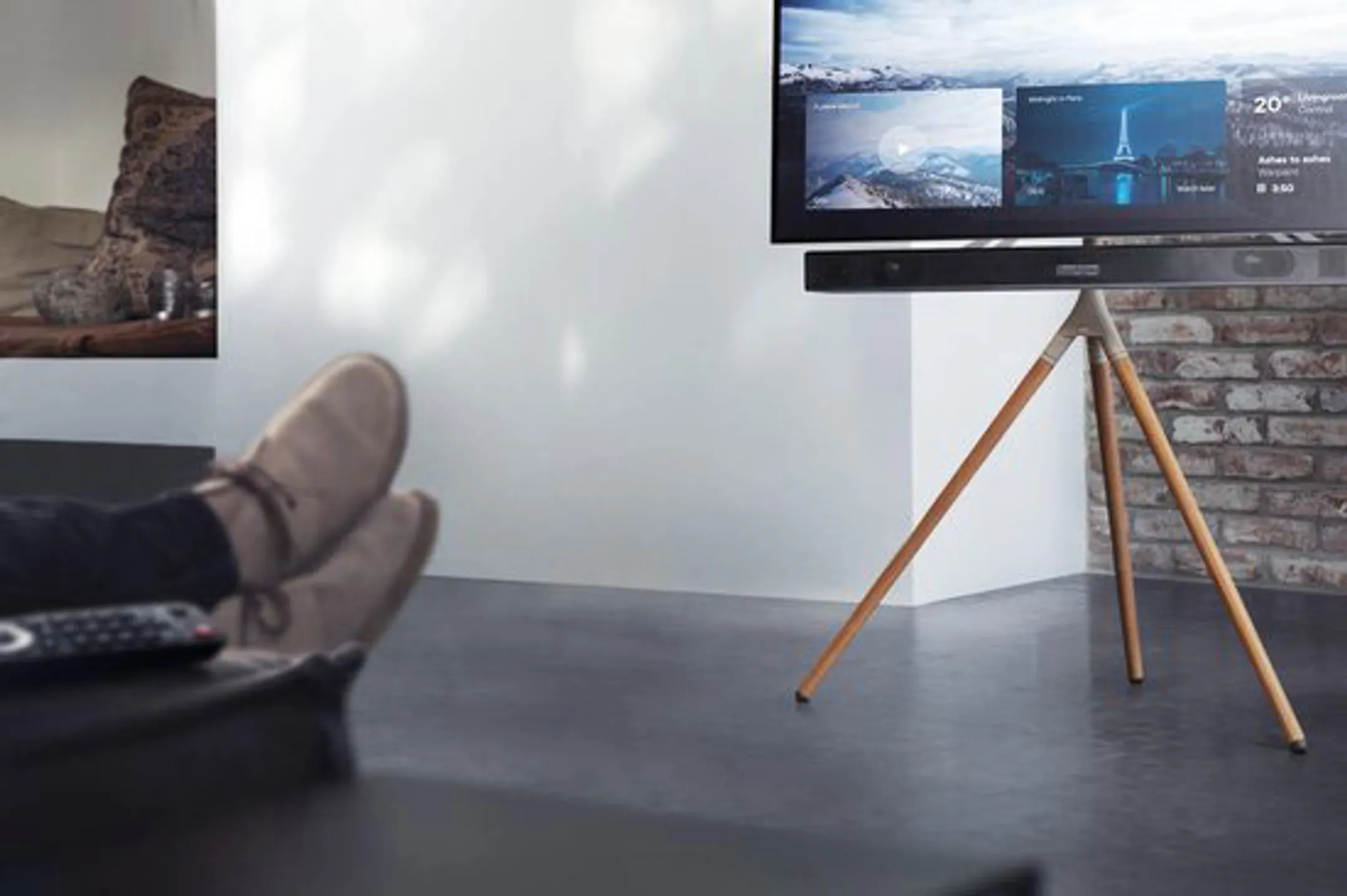 One For All Support TV sur Pied WM7471 32-65 pouces image