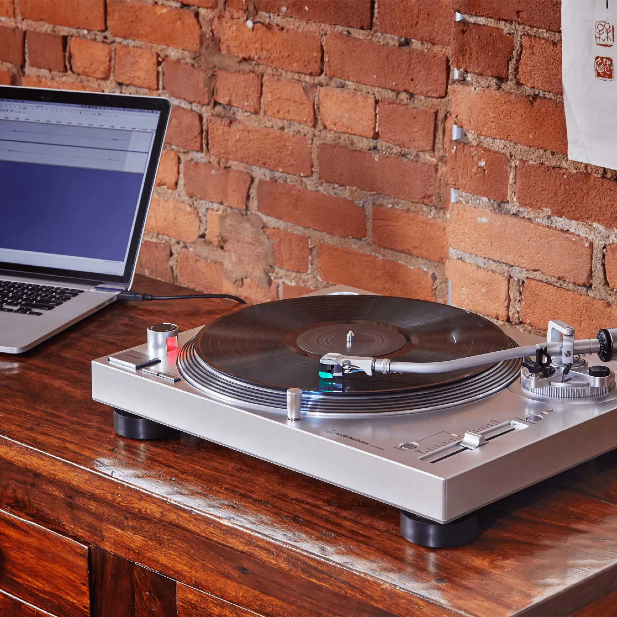 Audio Technica Tourne-disque AT-LP120XUSBBK - Noir image