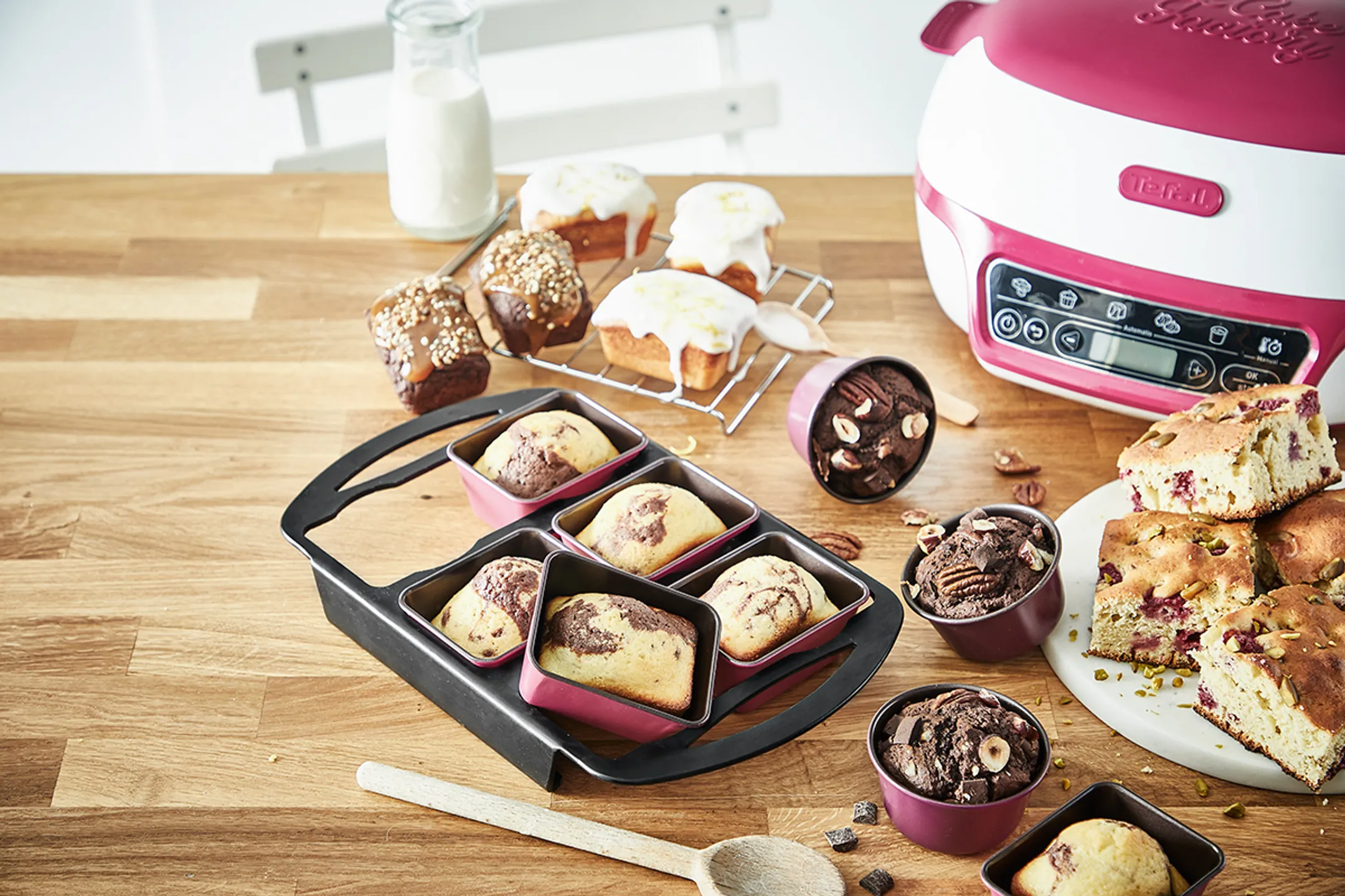 Tefal Cake Factory Délices KD810112 image