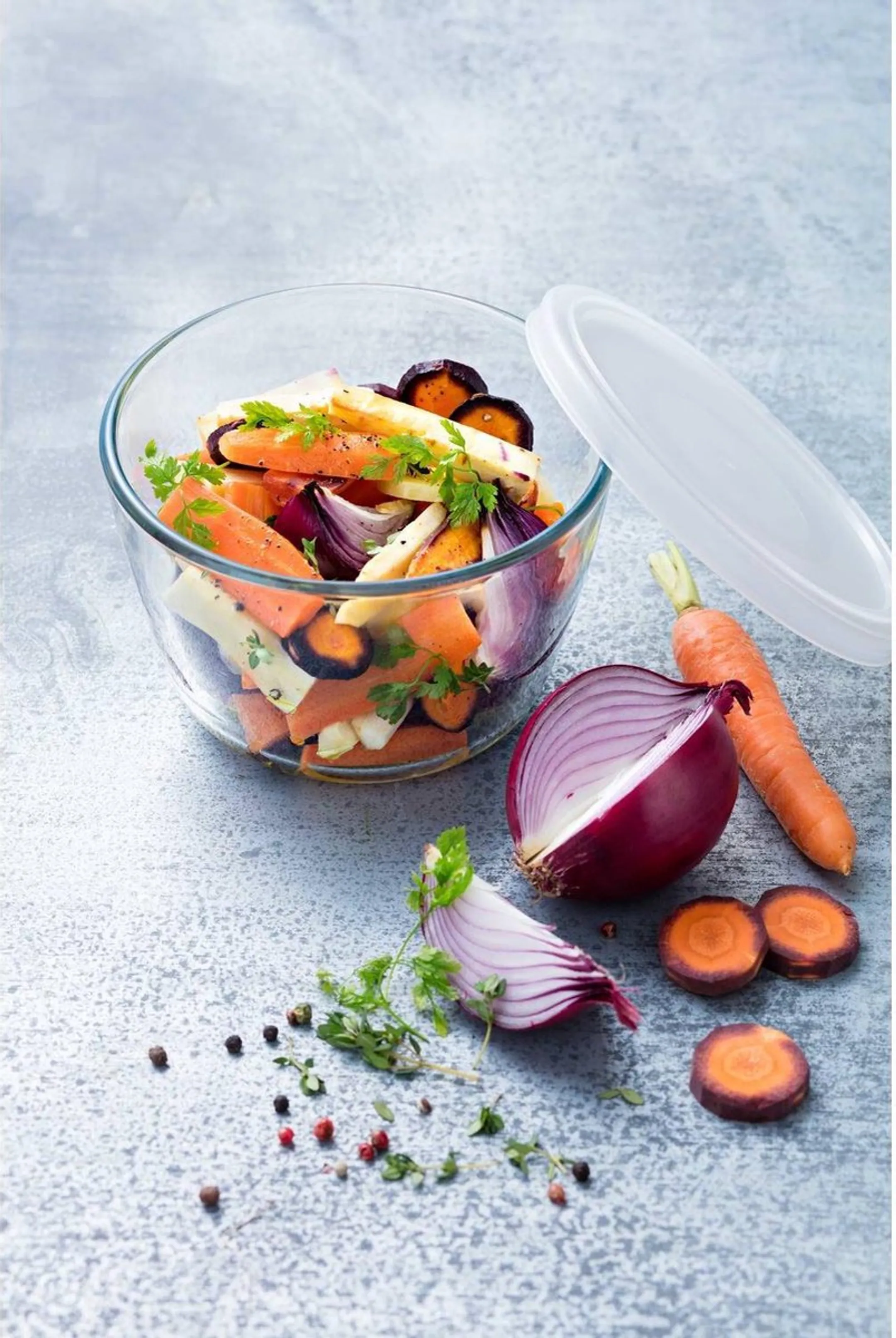 Pyrex Plat Rond en Verre avec Couvercle Plastique Cook & Freeze 0,6l - 12cm image