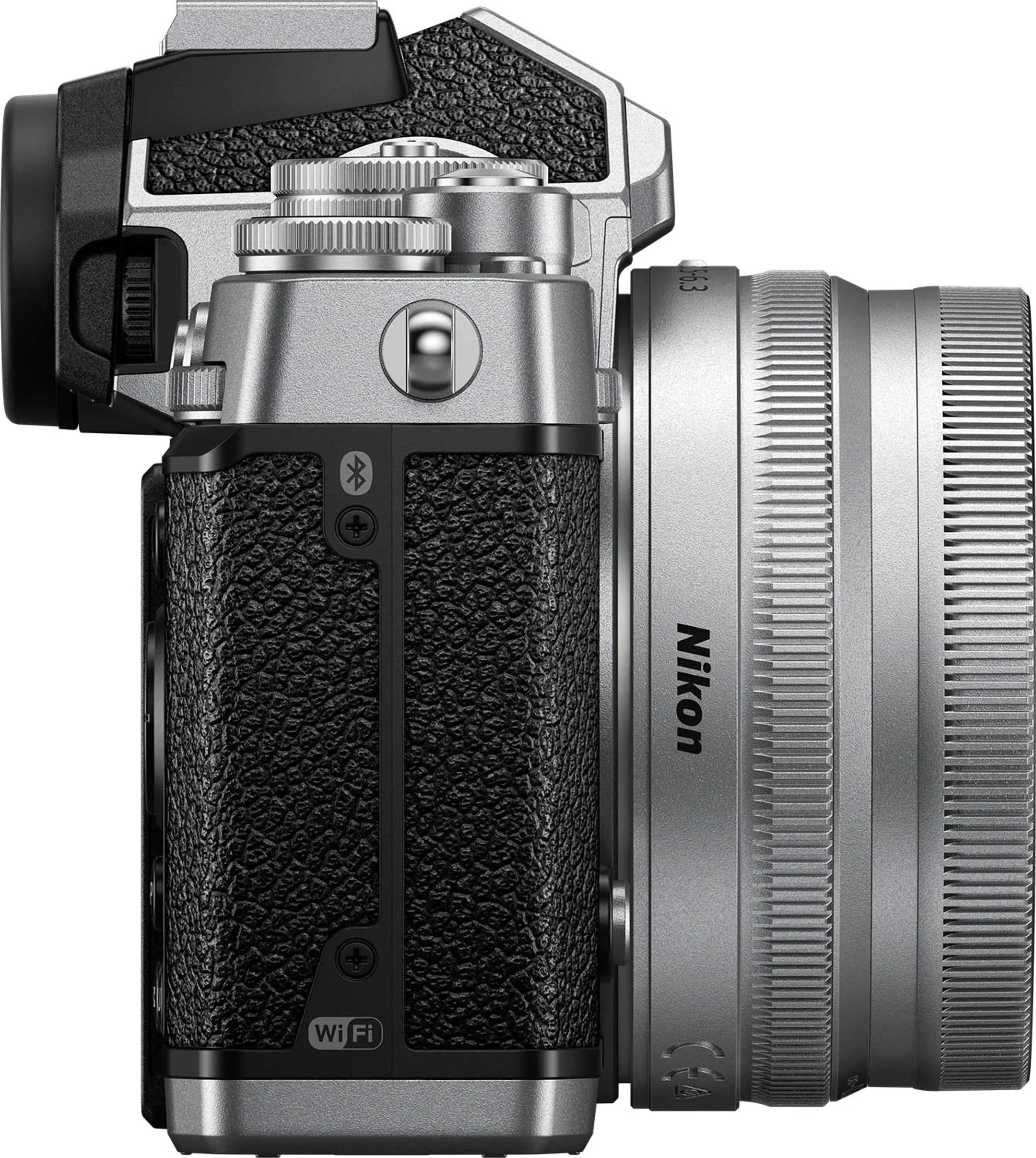 Nikon Z fc + NIKKOR Z DX 16-50 mm f/3.5-6.3 VR Argent image