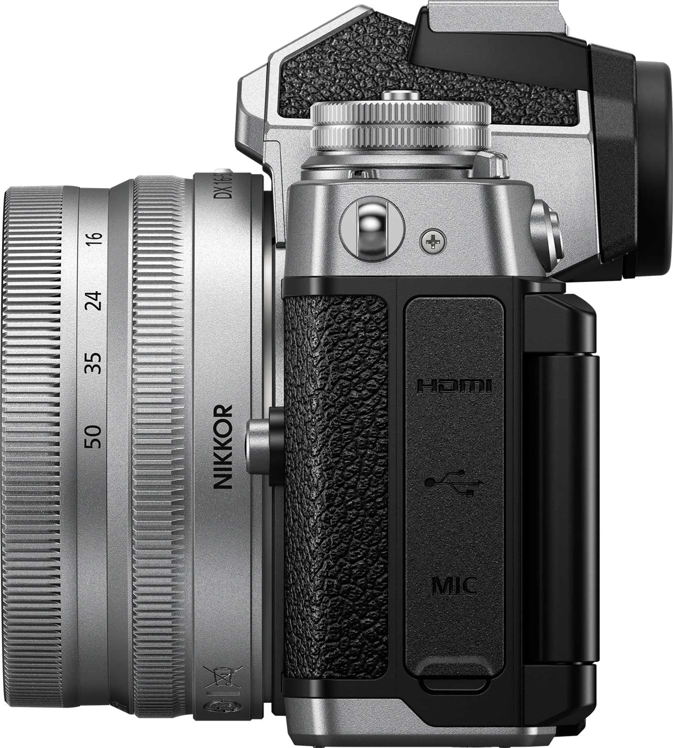 Nikon Z fc + NIKKOR Z DX 16-50 mm f/3.5-6.3 VR Argent image