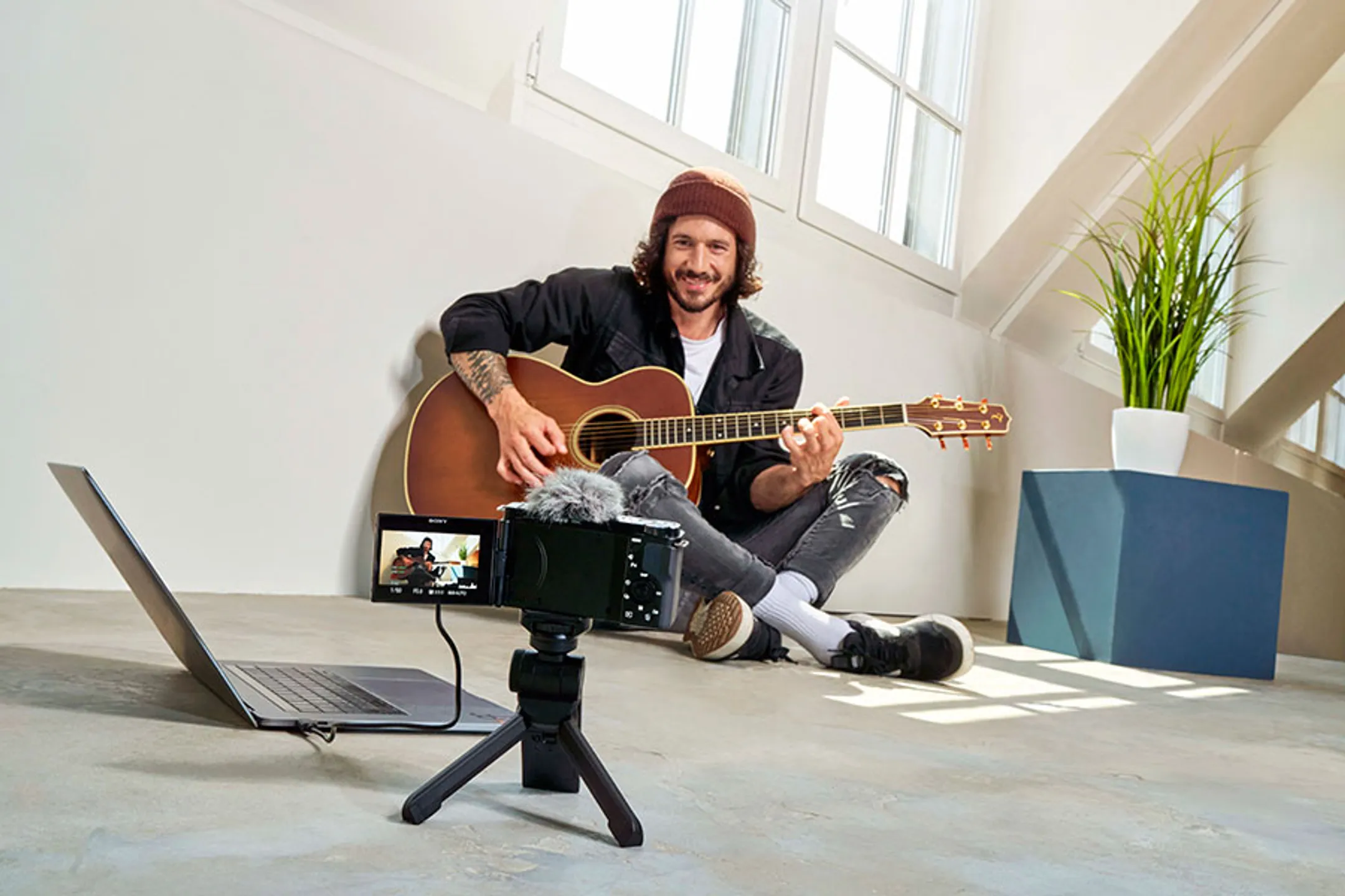 Sony Appareil photo vlog ZV-E10 + 16-50 mm image