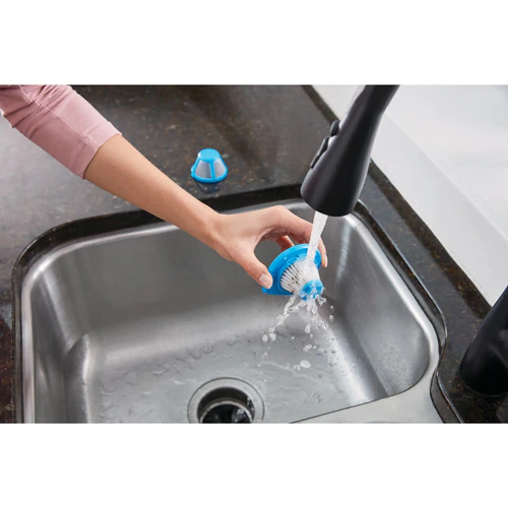 BLACK+DECKER Aspirateur à main Slim Handvac HLVC320B11-QW image