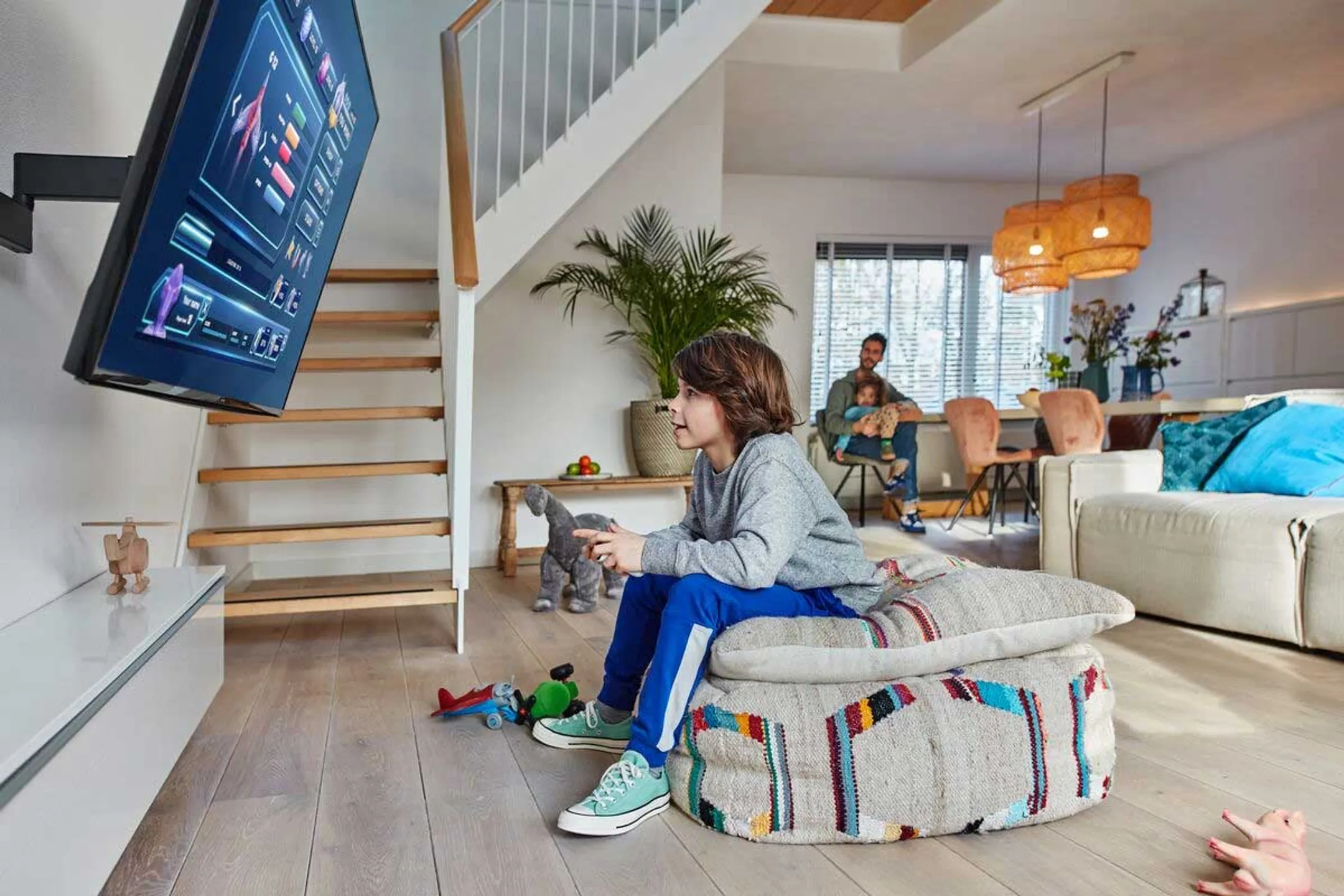 Vogels Draaibare TV-beugel TVM 3225 - 19" tot 43" image