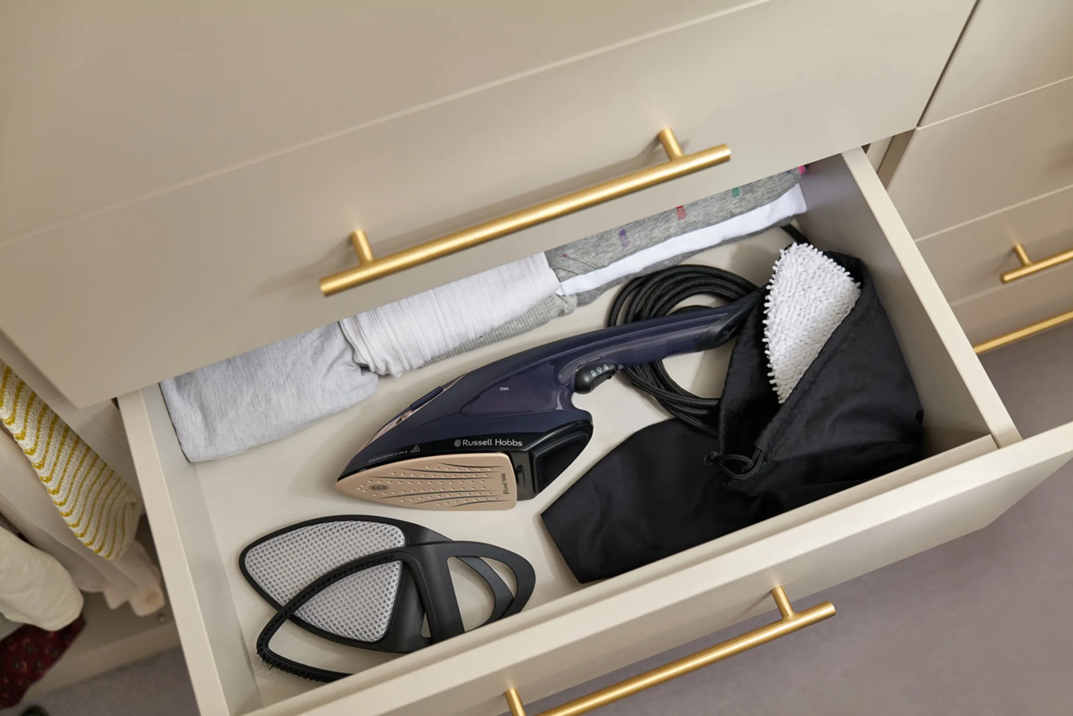 Russell Hobbs Fer à repasser 2 en 1 Steam Genie image