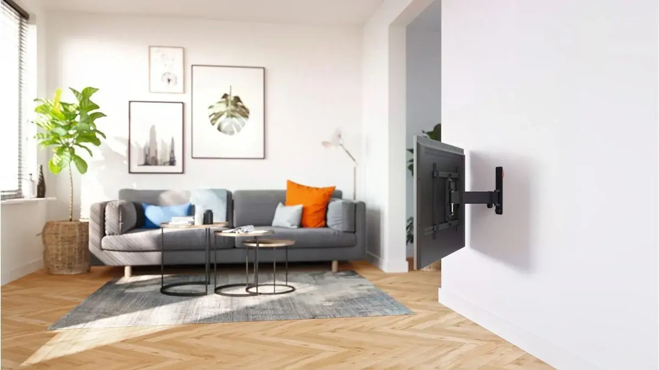 Vogels Draaibare beugel voor TV tot 77" - TVM 3625 image