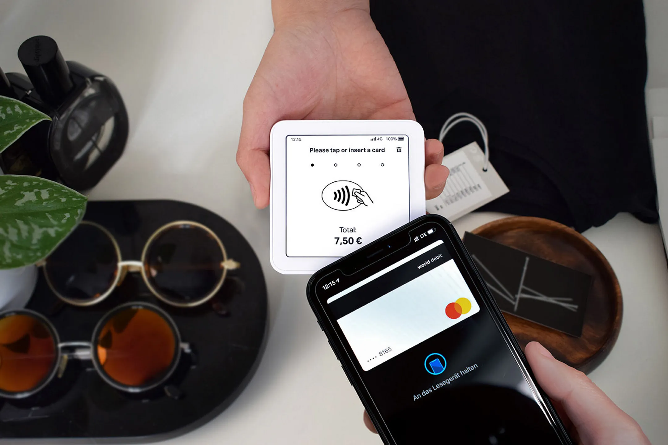 SumUp Terminal de paiement Solo et station de recharge image