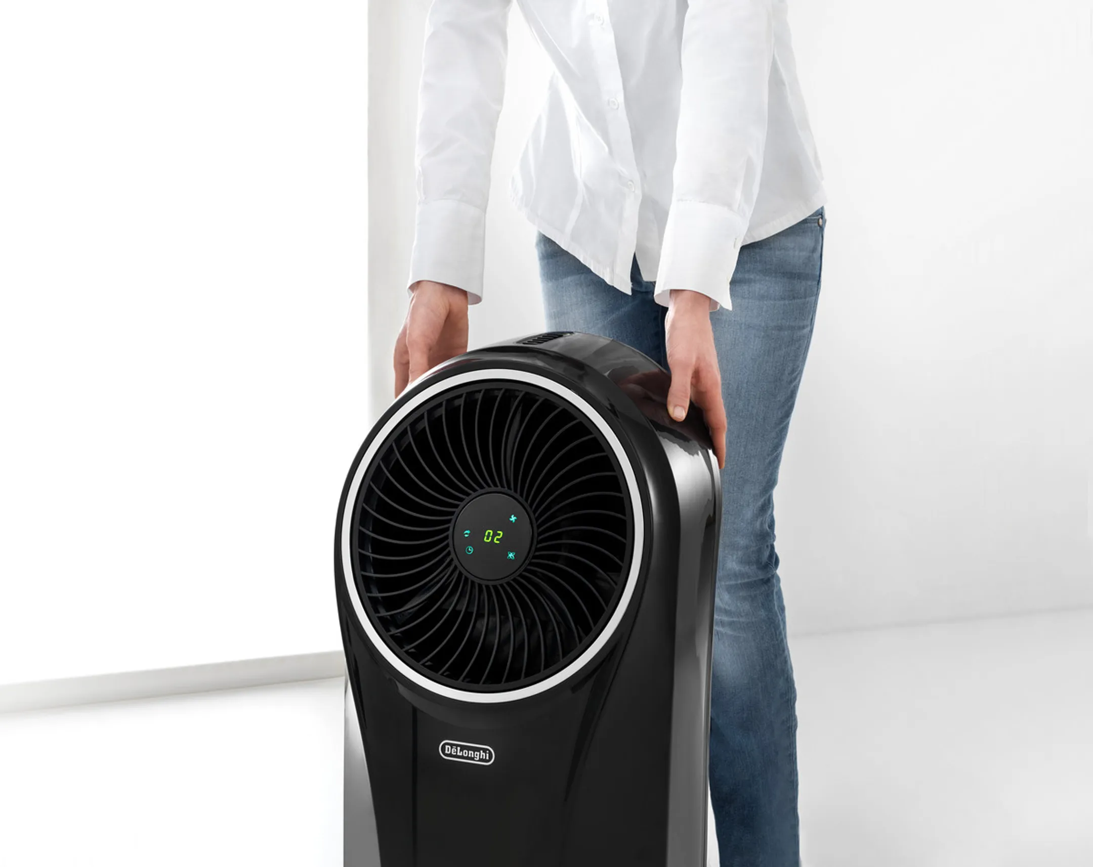 De'Longhi Aircooler EV250BK image