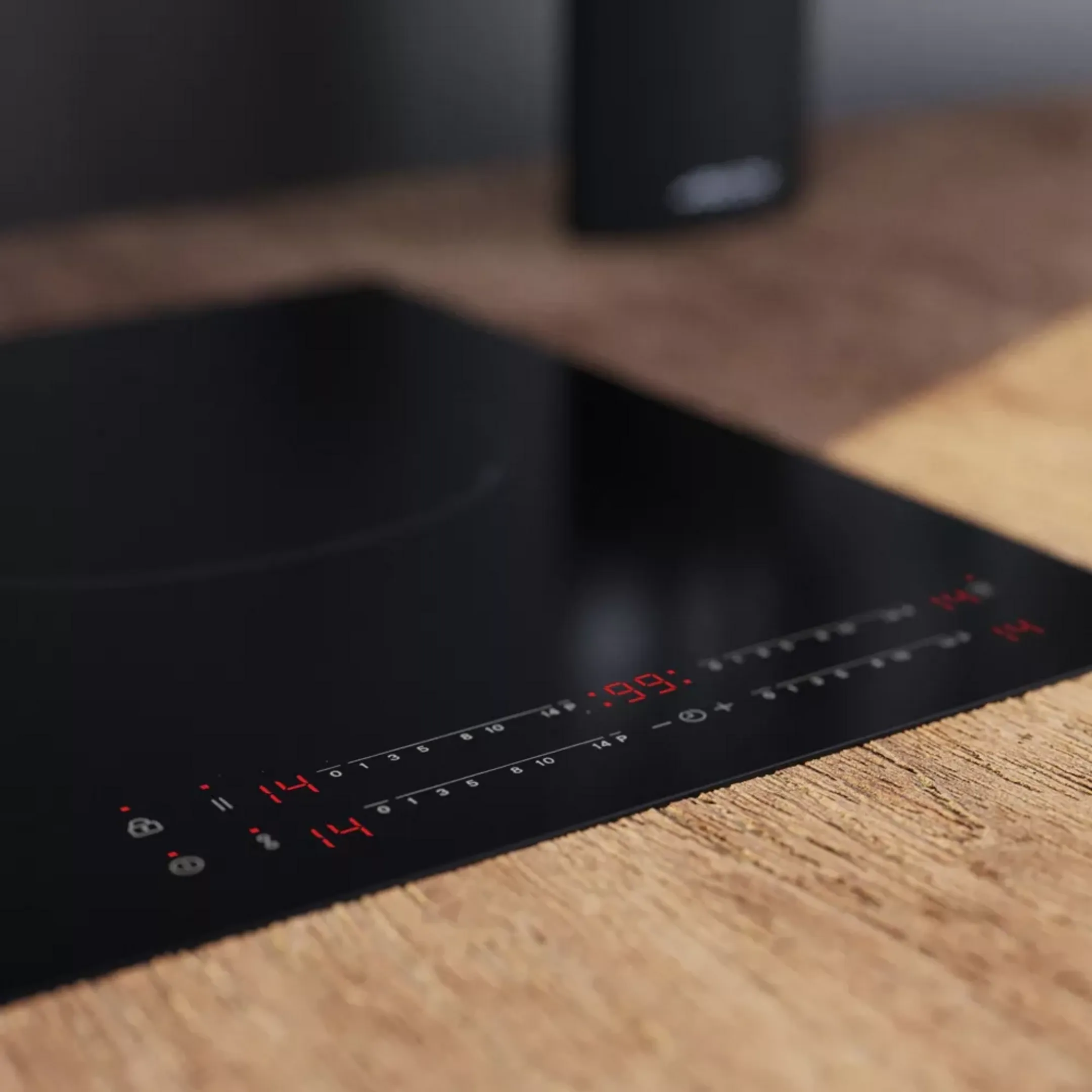 MIOGO Taque induction MHI801SH SmartHood image