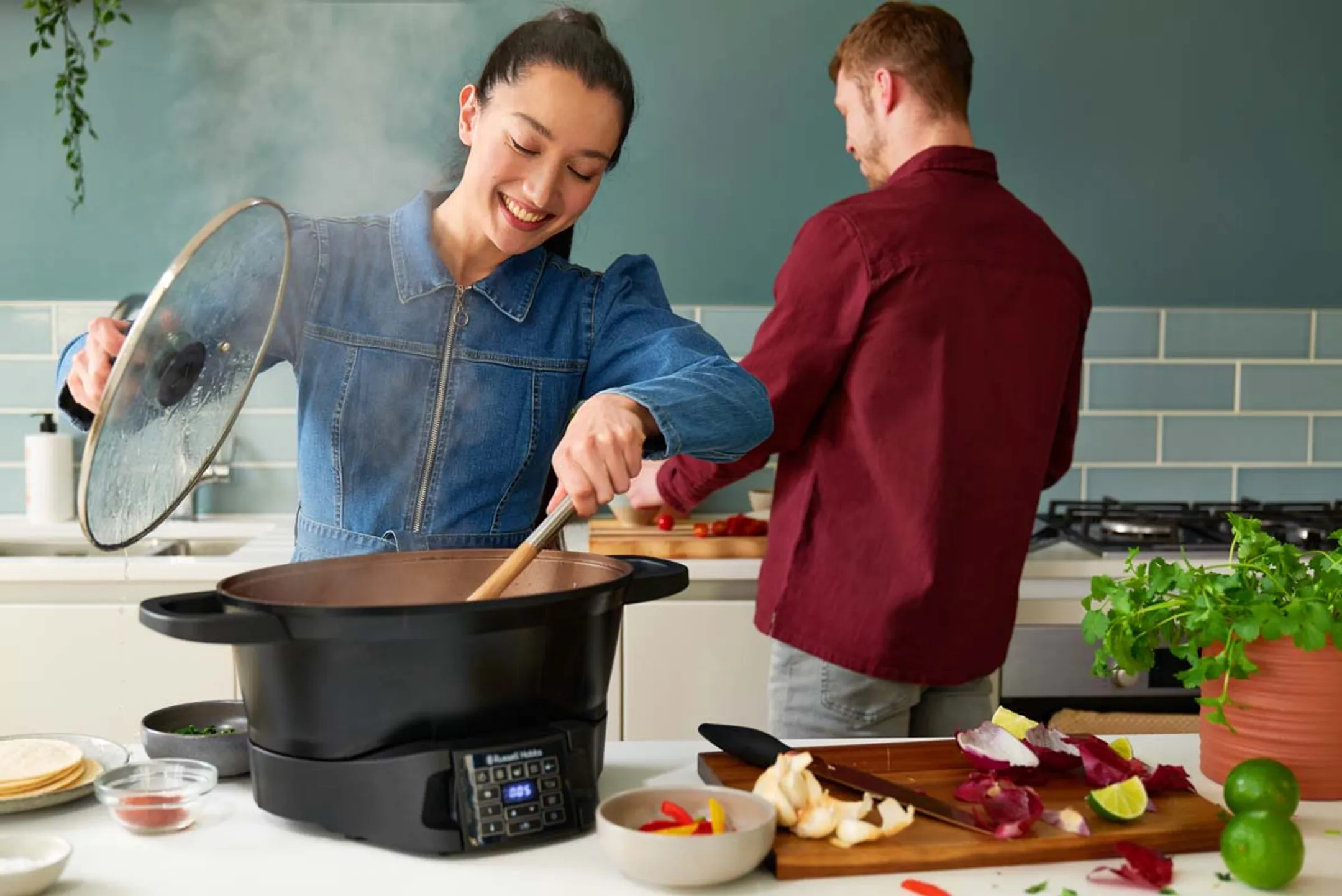 Russell Hobbs Good To Go Multicooker - 28270-56 image