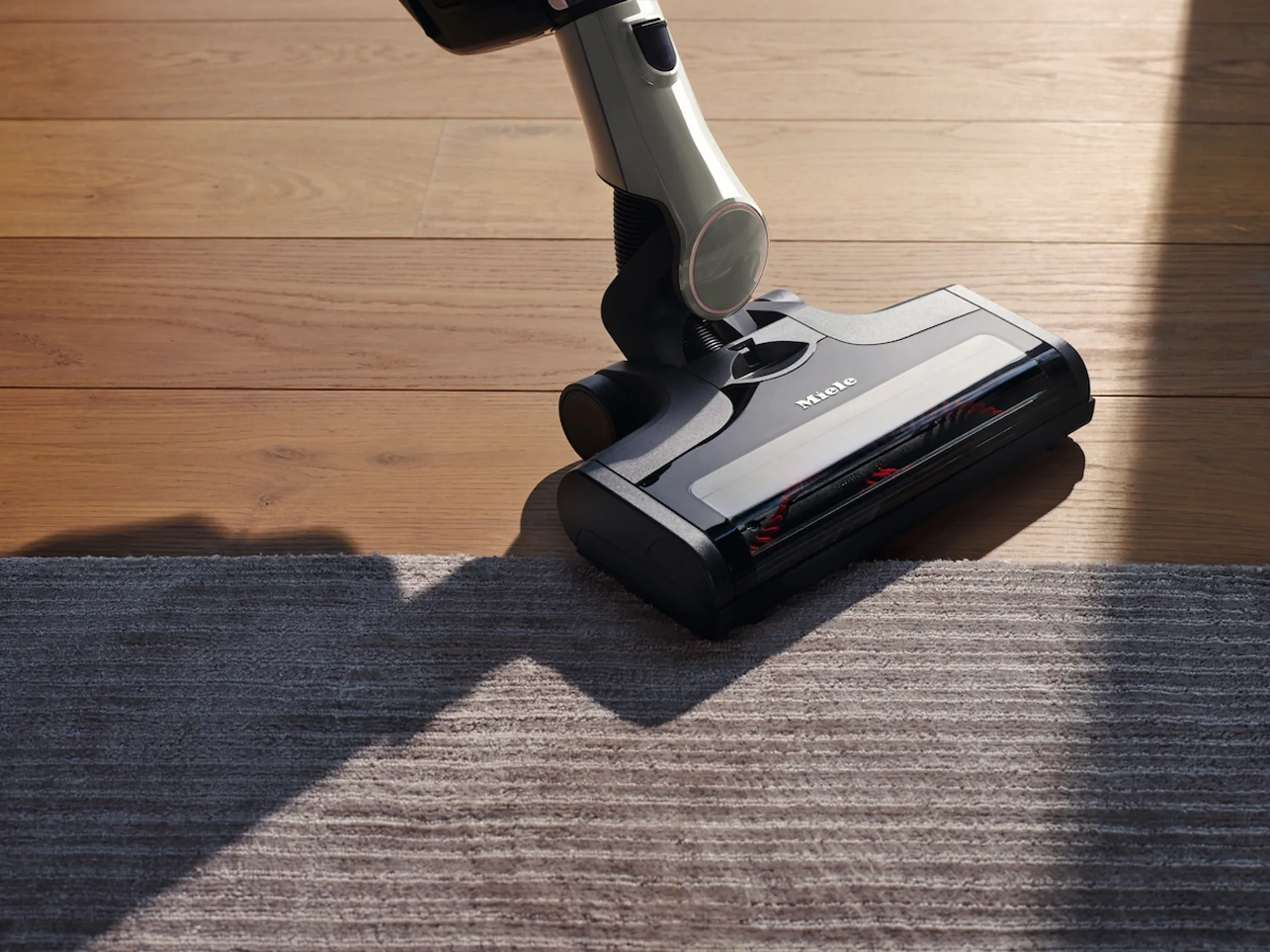Miele Steelstofzuiger Triflex HX2 Performance image