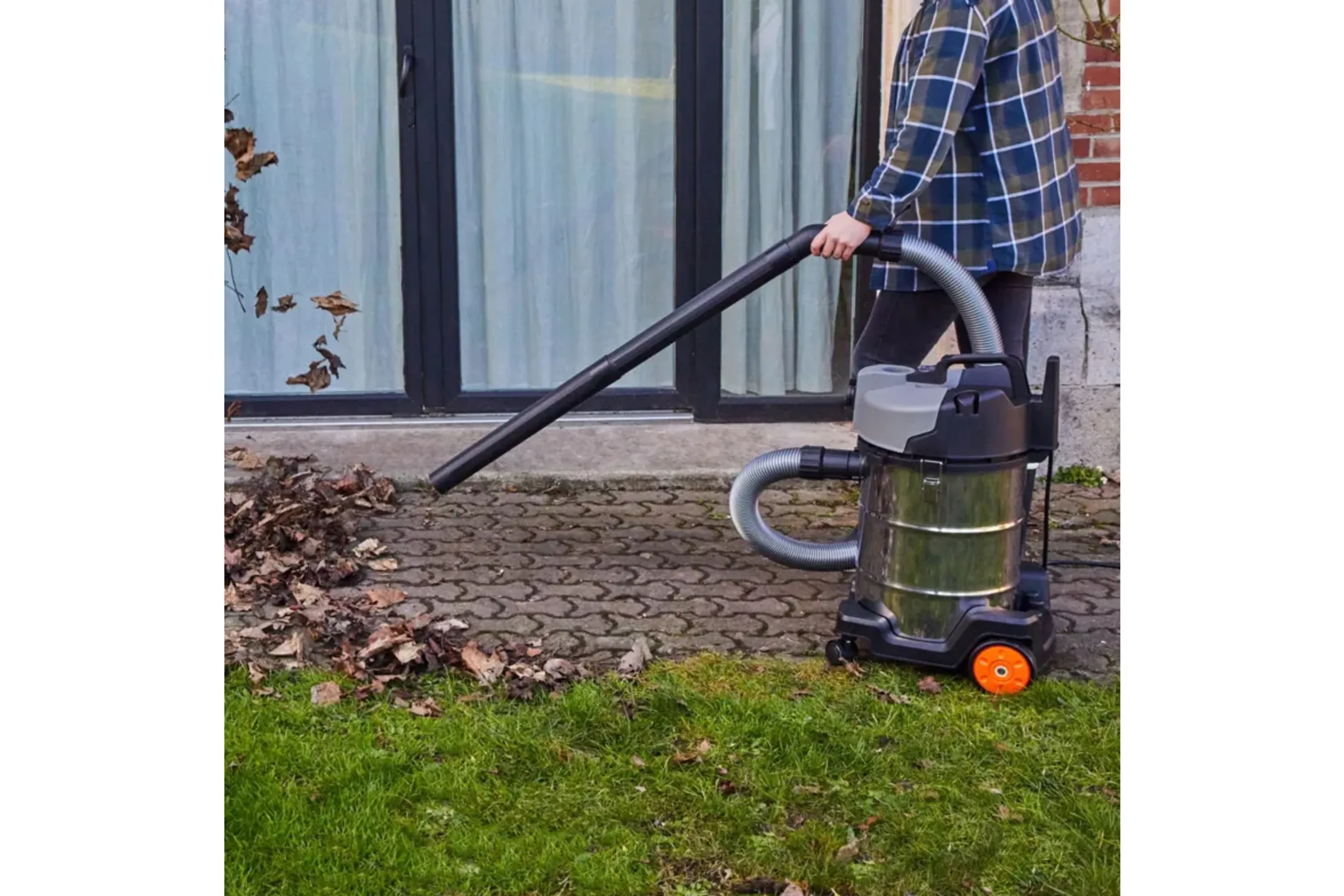 Essentiel-B Nat- en Droogzuiger EAC 301 image