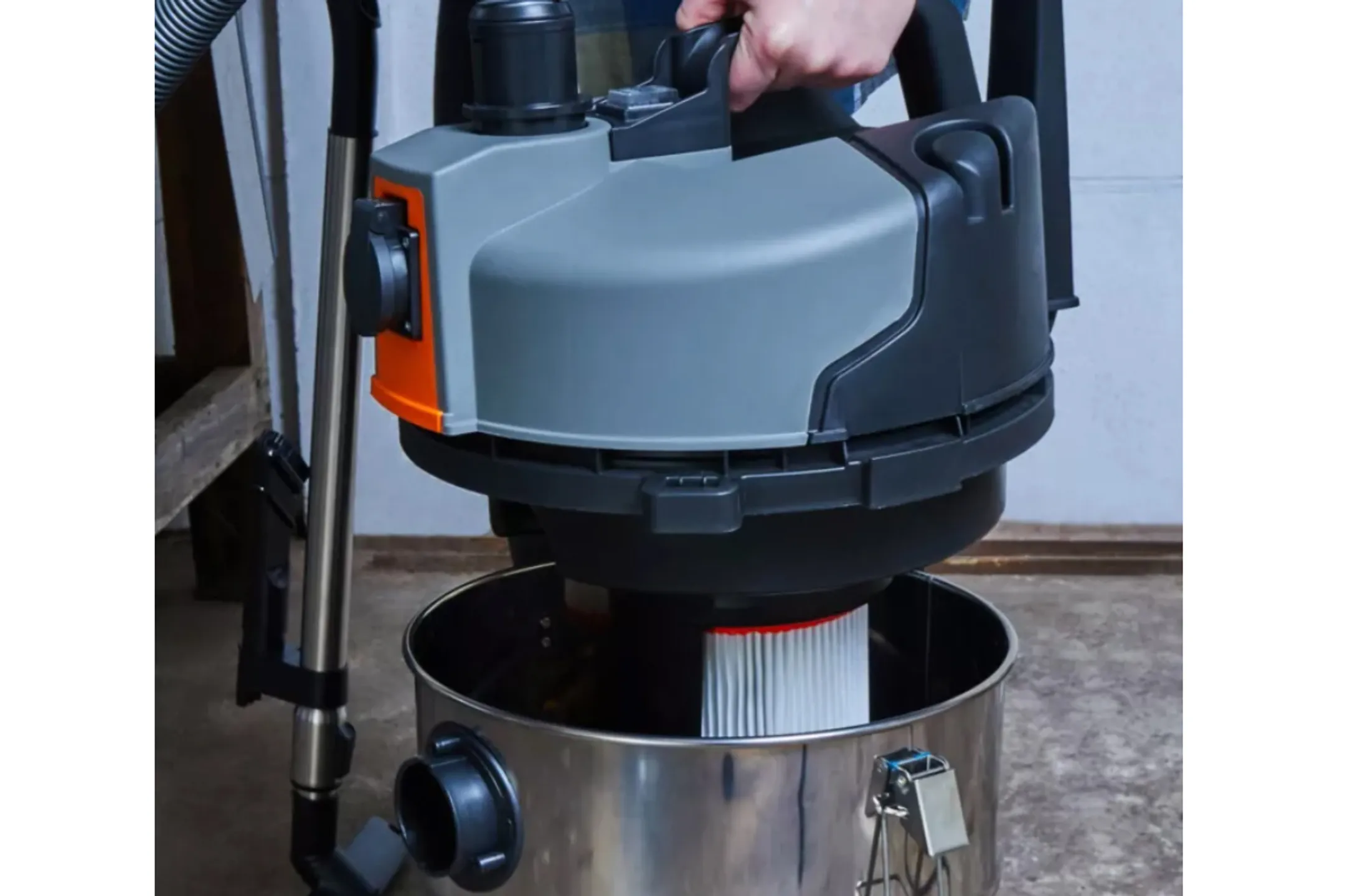 Essentiel-B Nat- en Droogzuiger EAC 301 image