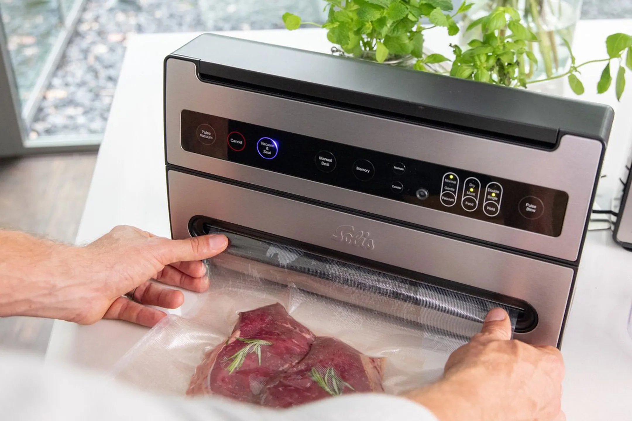 Solis Vacuum Folie & Rollen - 5 rollen + 50 zakken image