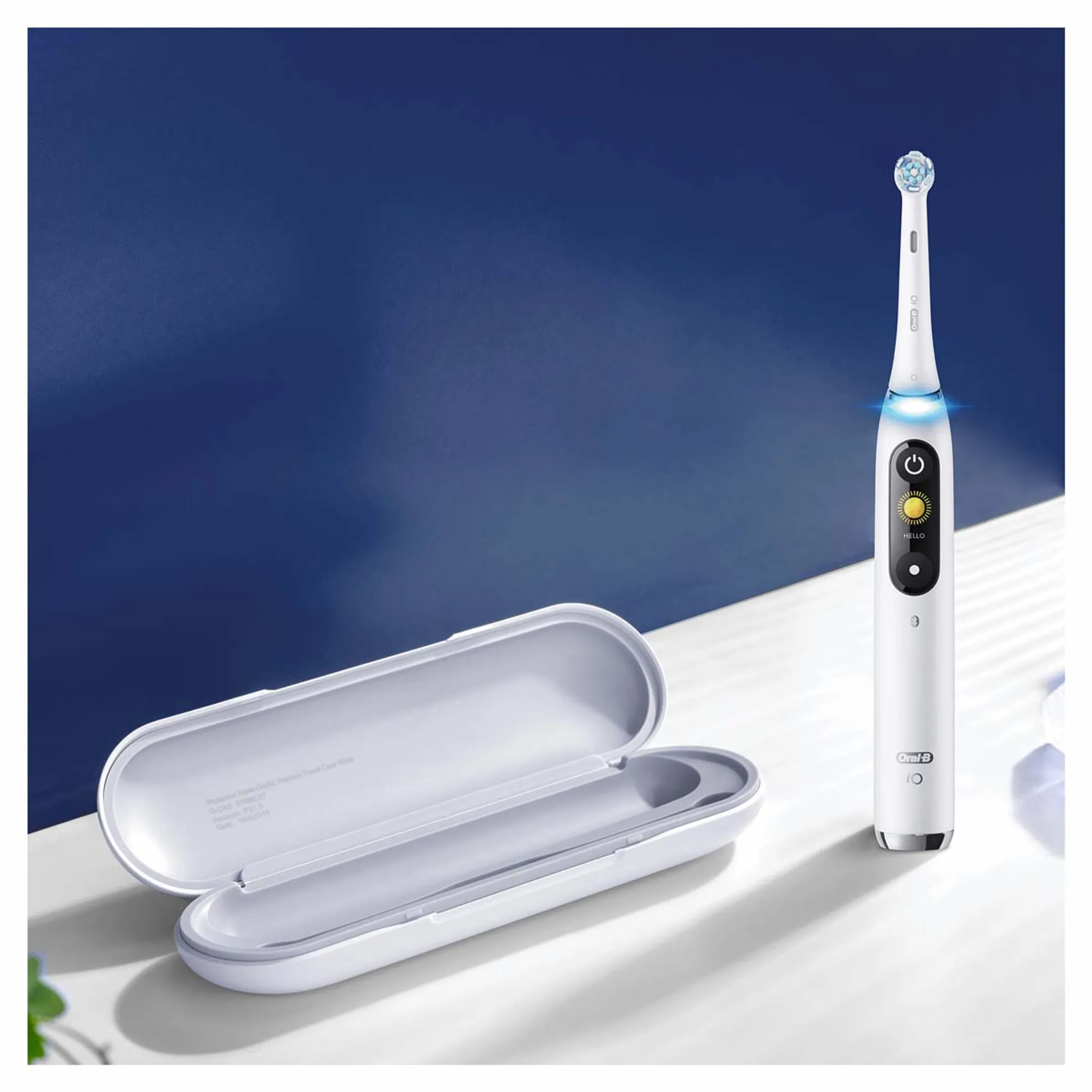 Oral-B Brosse à dents électrique IO9S White Alab (+1 Refill) image