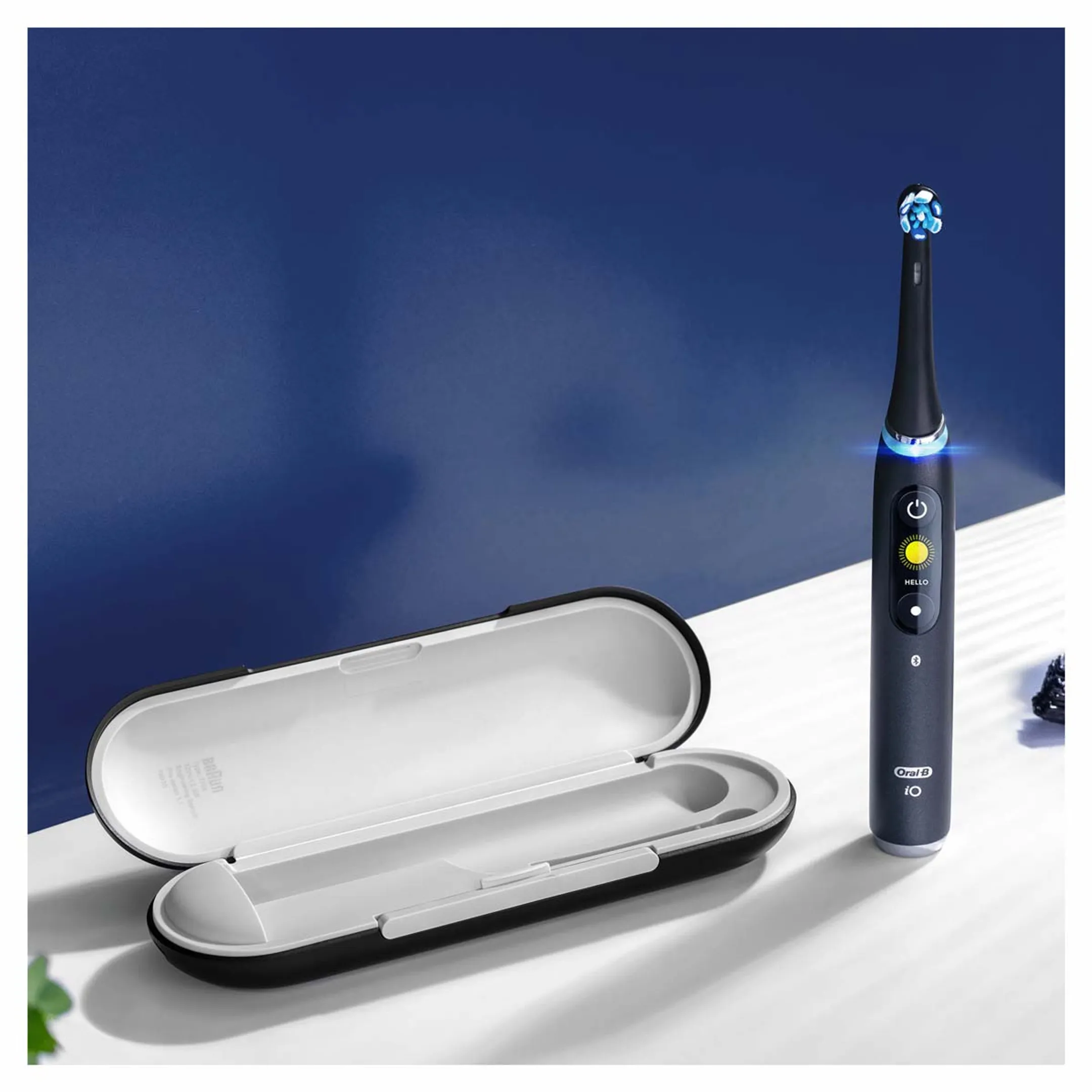 Oral-B Elektrische tandenborstel IO9S Black Onyx (+1 Refill) image