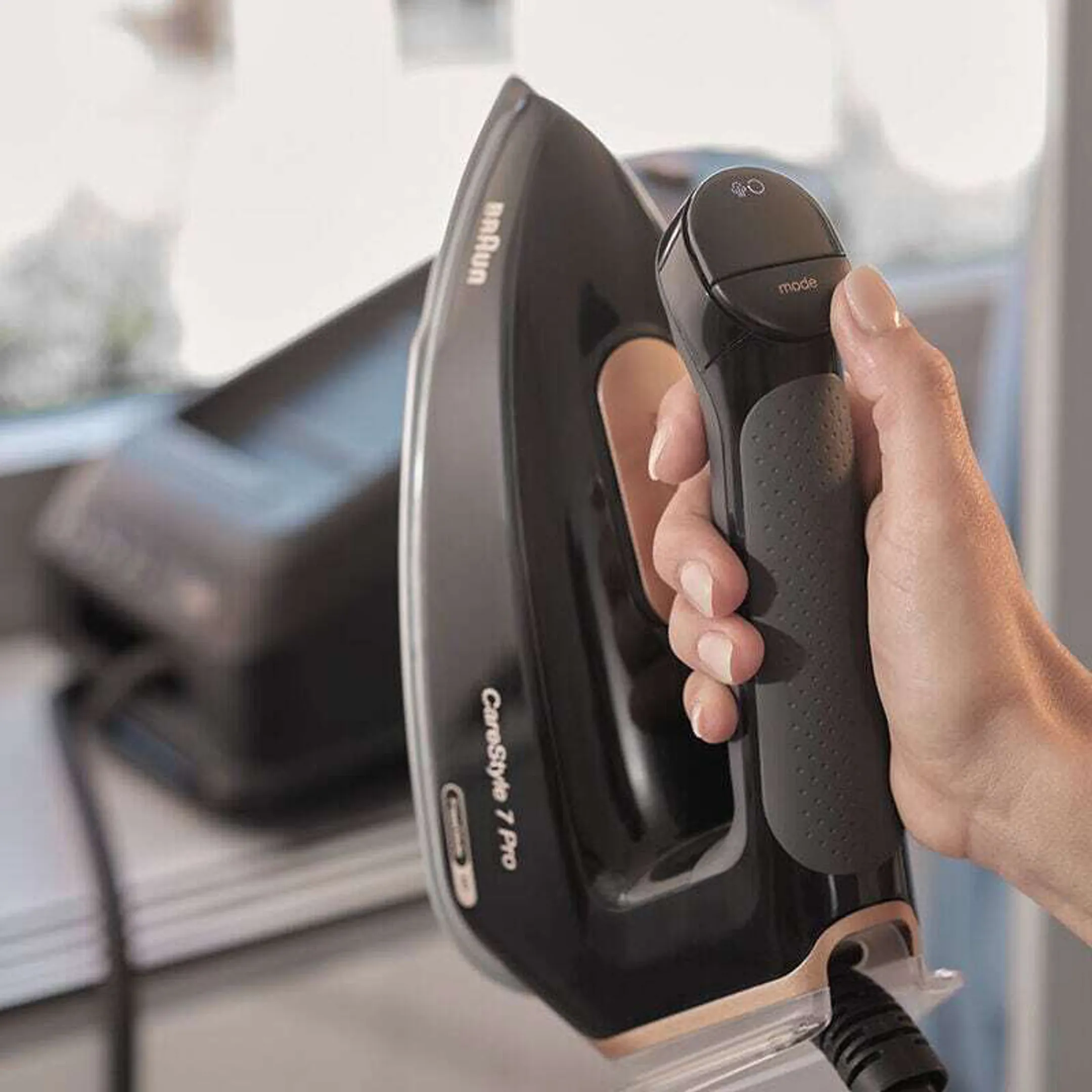 Braun Stoomgenerator CareStyle 7 Pro IS7286BK image