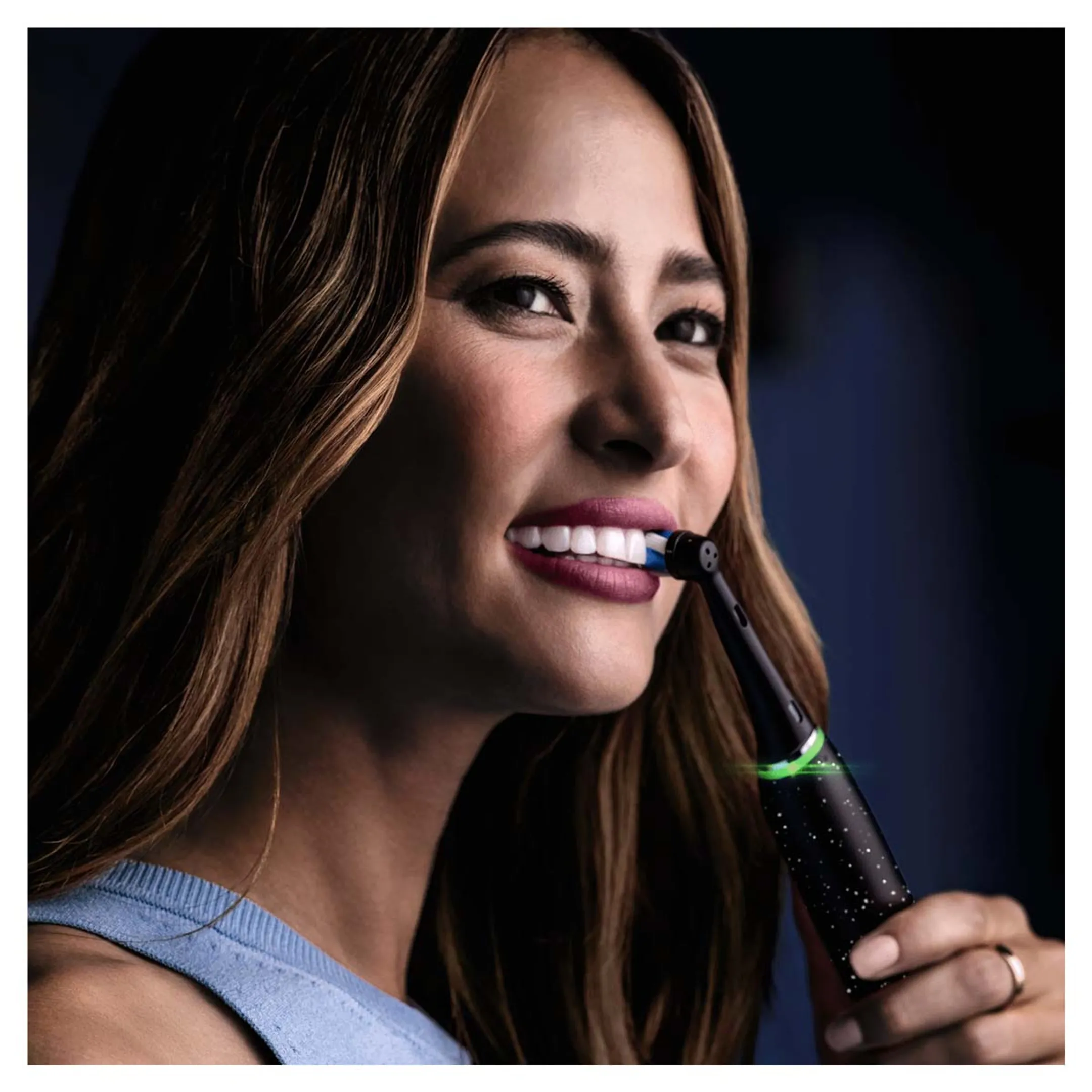 Oral-B Elektrische tandenborstel IO10 Zwart image