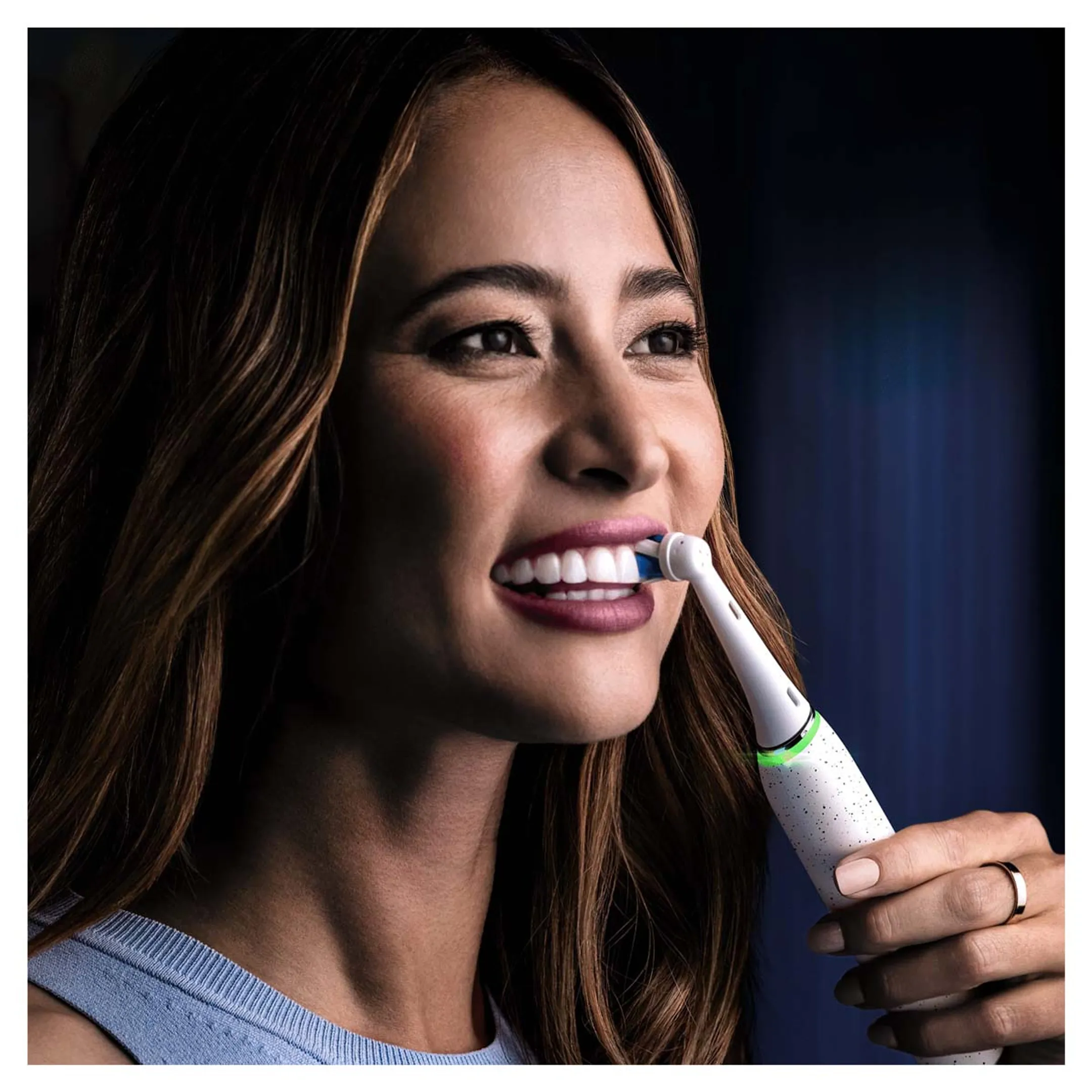 Brosse à dents électrique IO10 Blanc