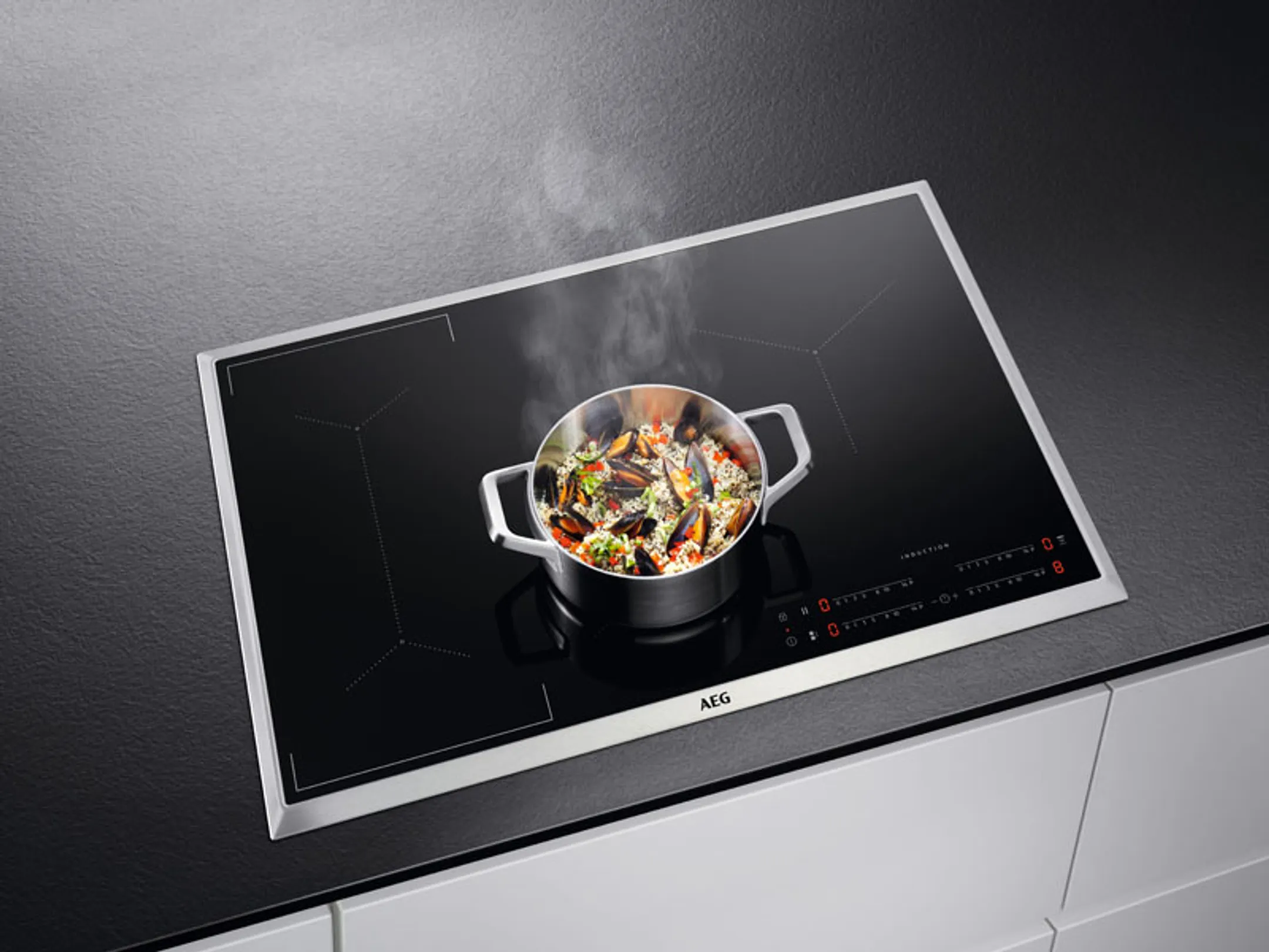 AEG IKE84441XB MaxiSense image