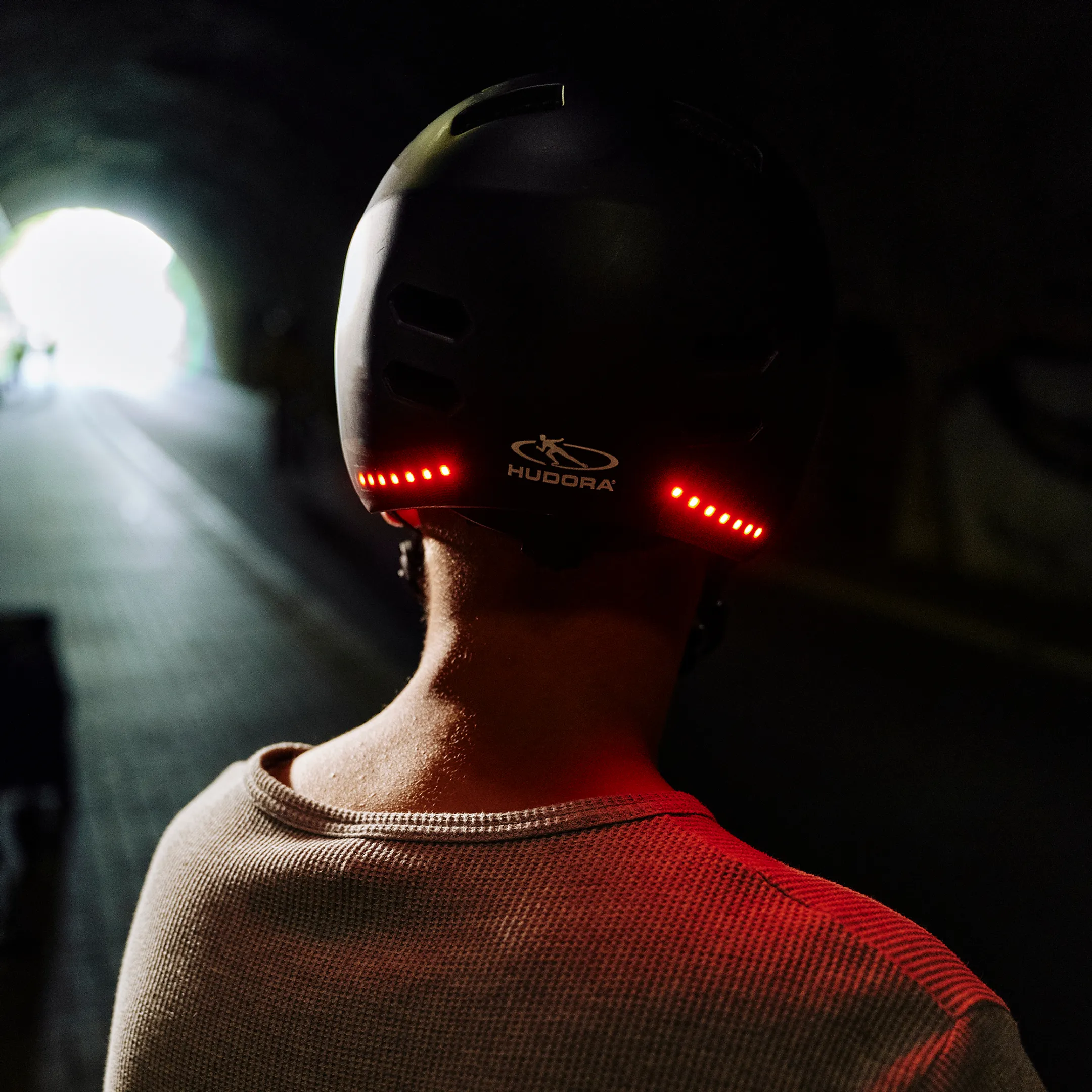Hudora LED helm (M) image