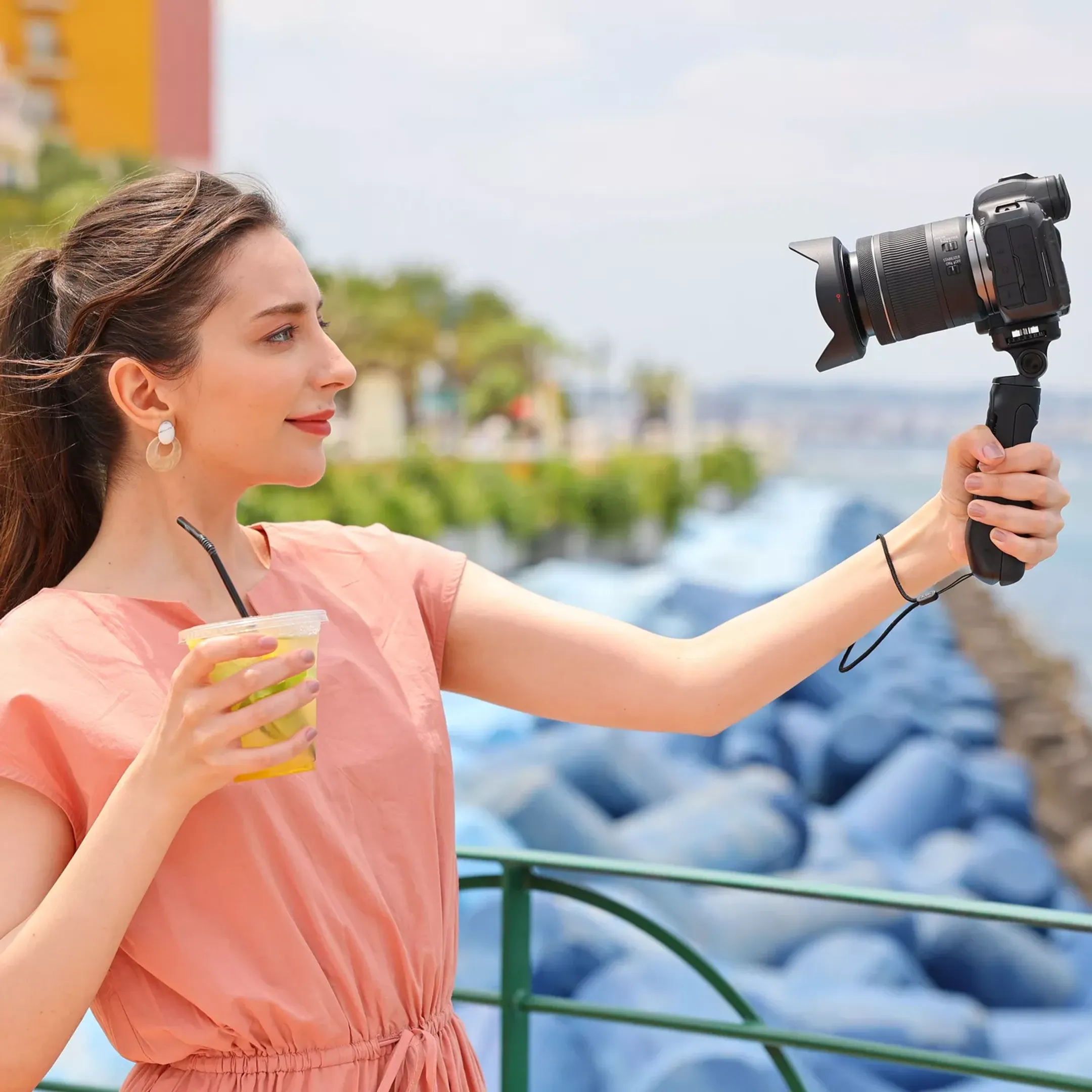 Canon Objectif RF 15-30mm F4.5-6.3 IS image