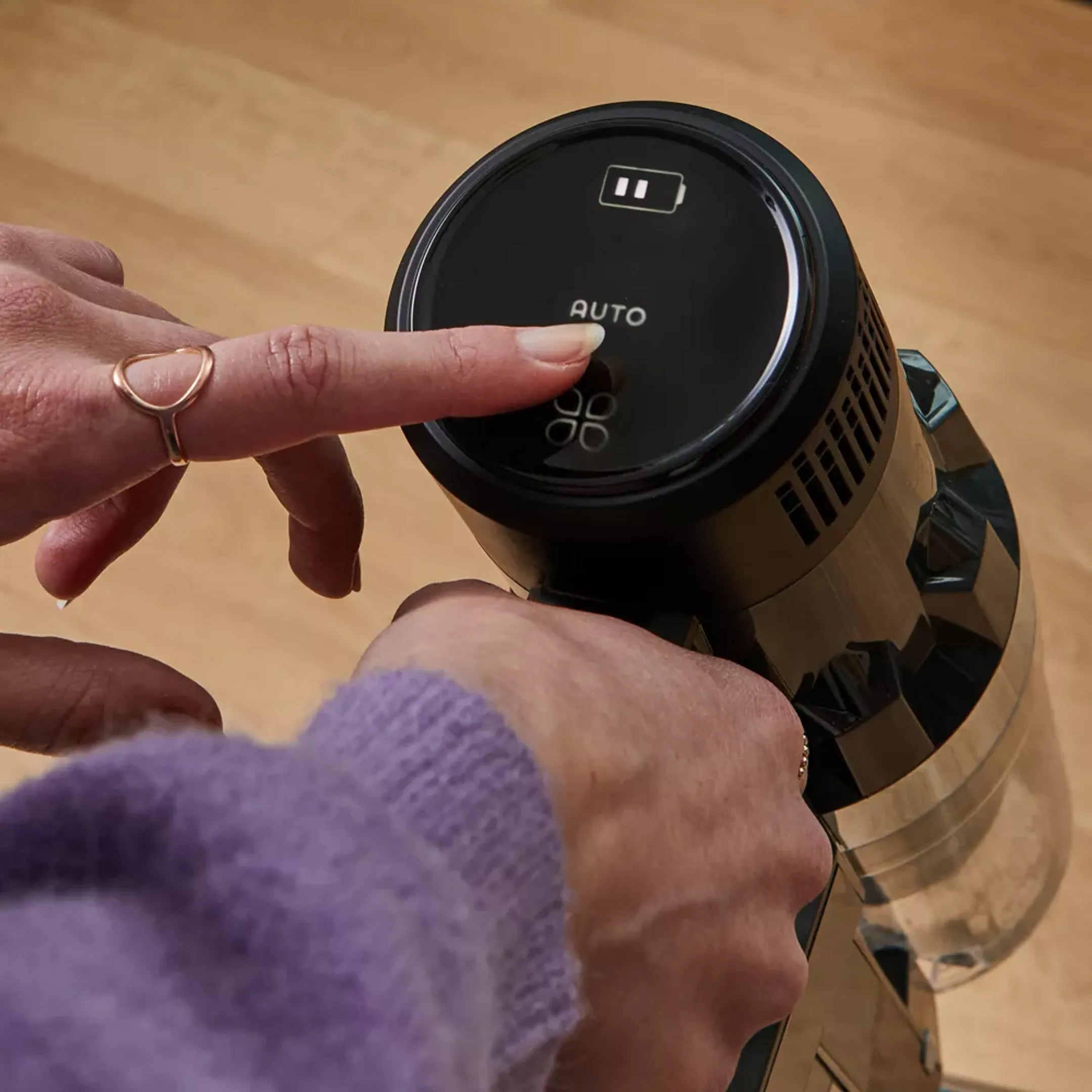 Essentiel-B Steelstofzuiger - EAMU 288 Easy Tech pro image