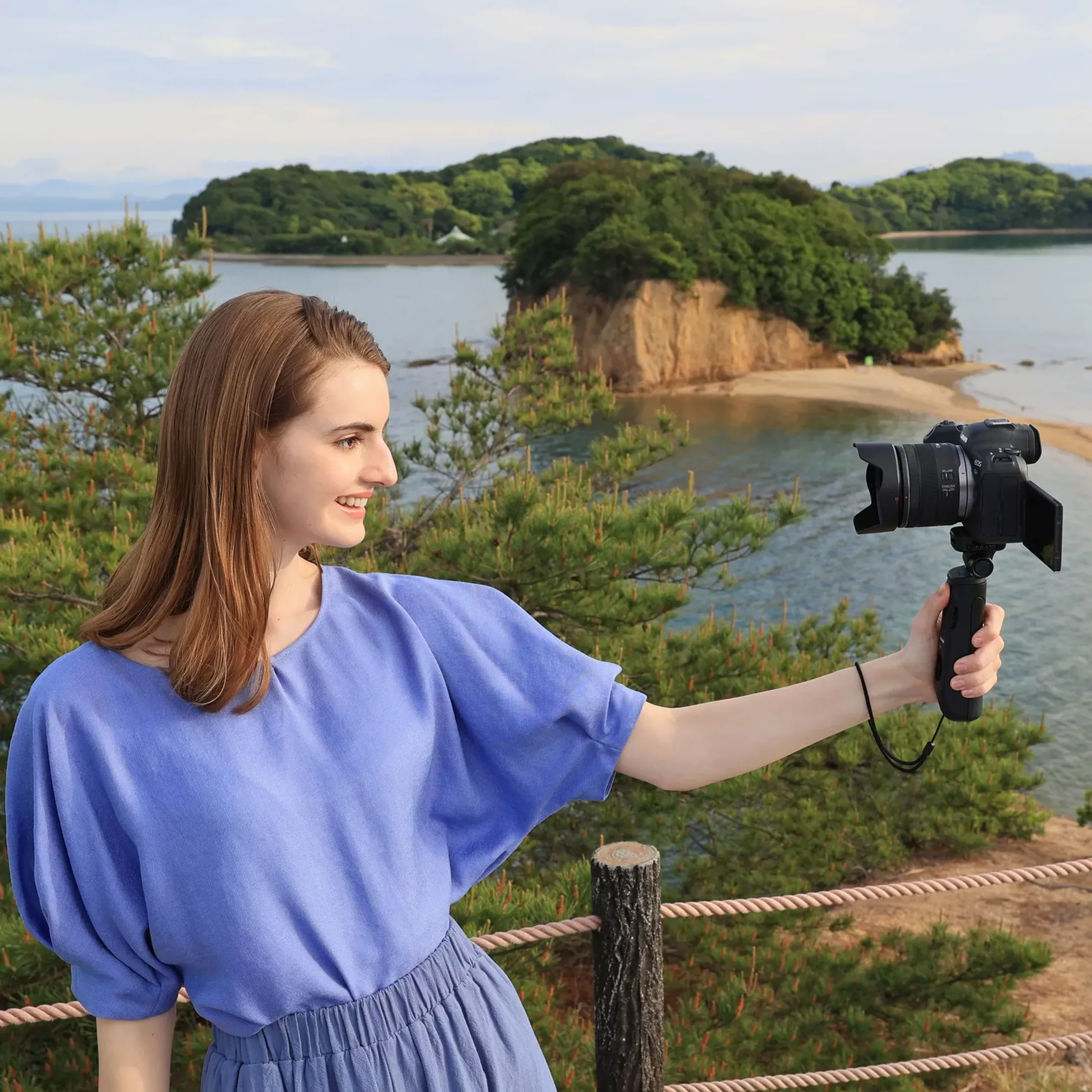 Canon RF 24mm F1.8 MACRO lens image