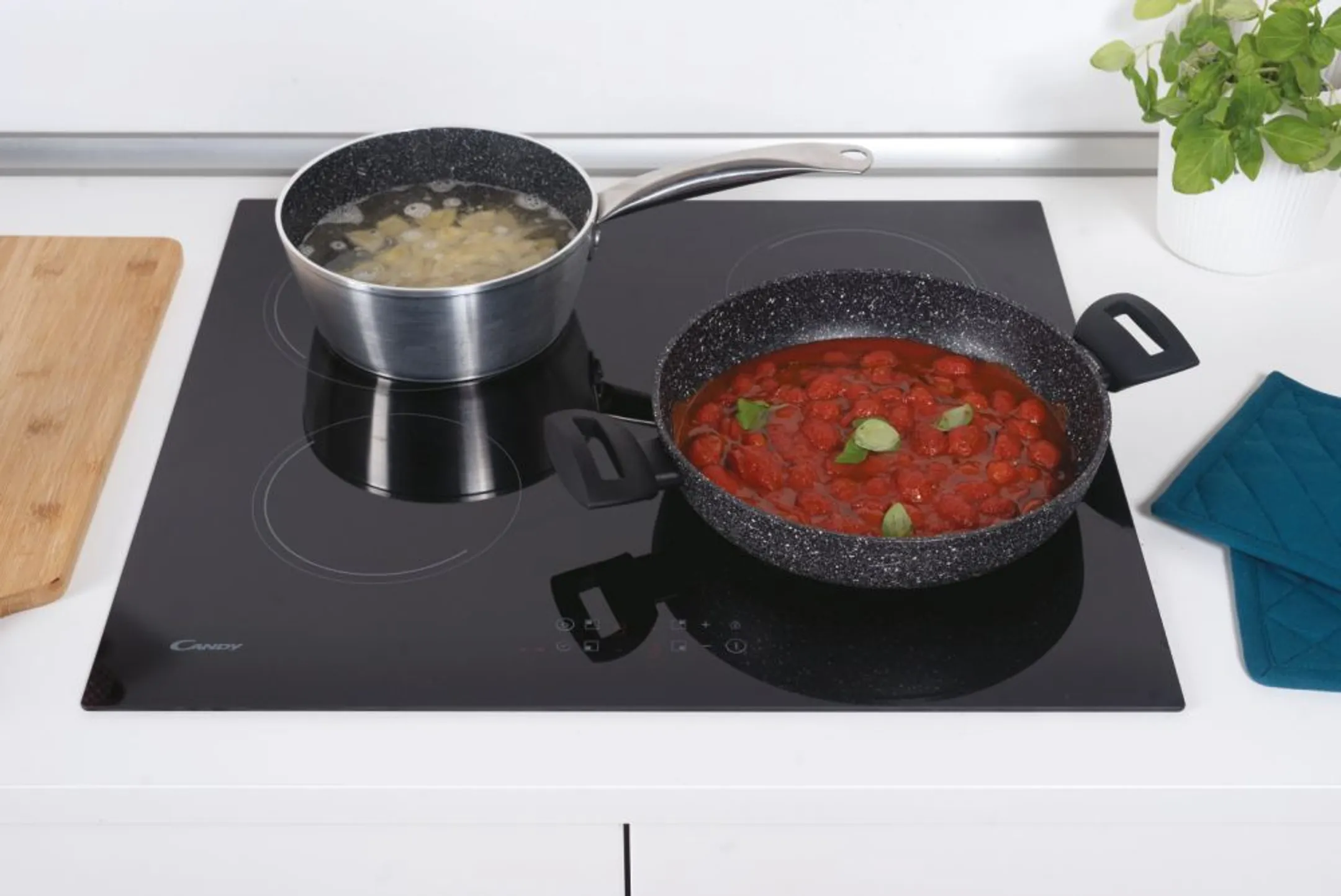 Candy Inductiekookplaat CI642C/E1 image