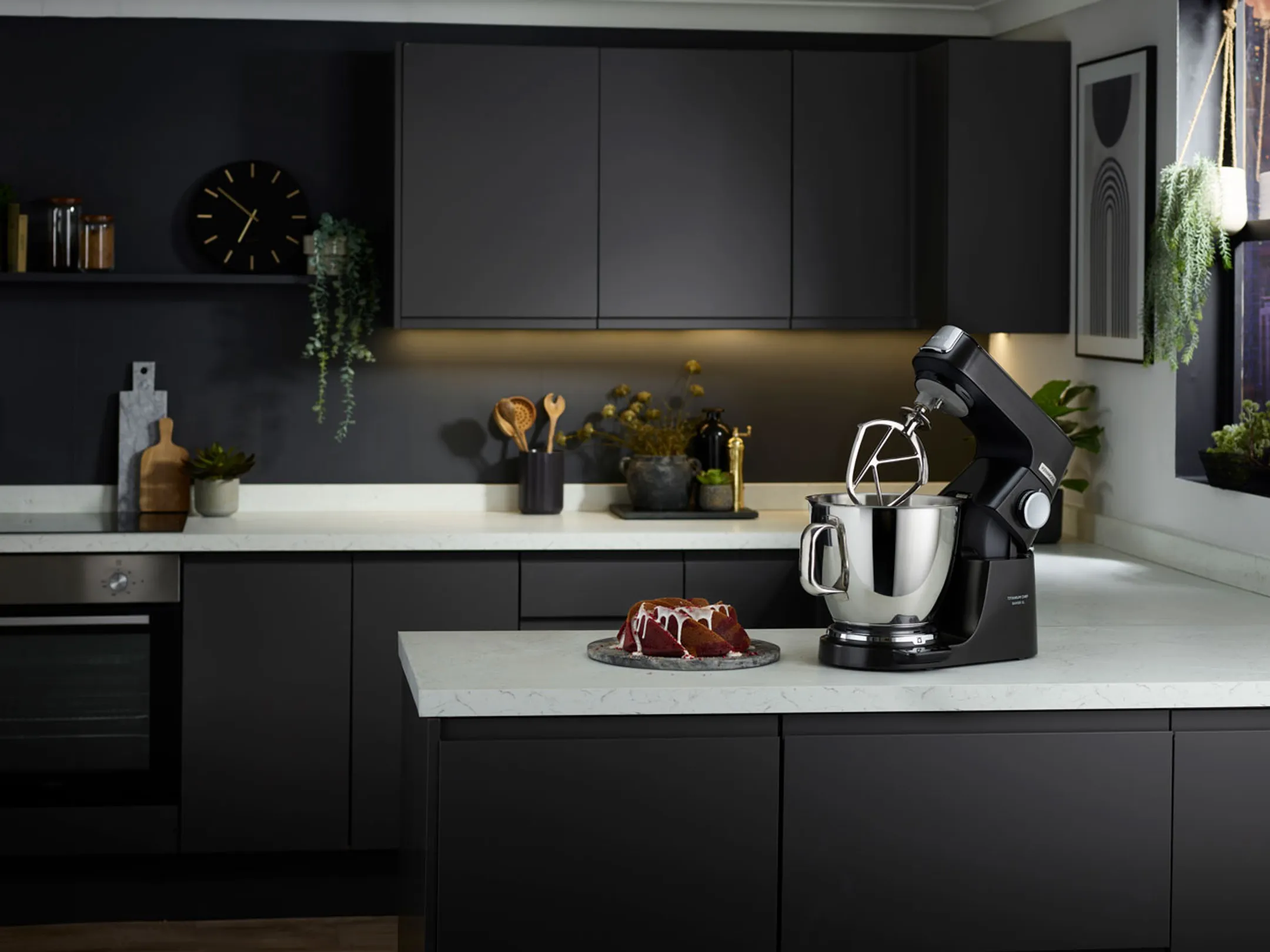 Kenwood Robot de cuisine Titanium Chef Baker XL avec balance intégrée KVL85.004BK image